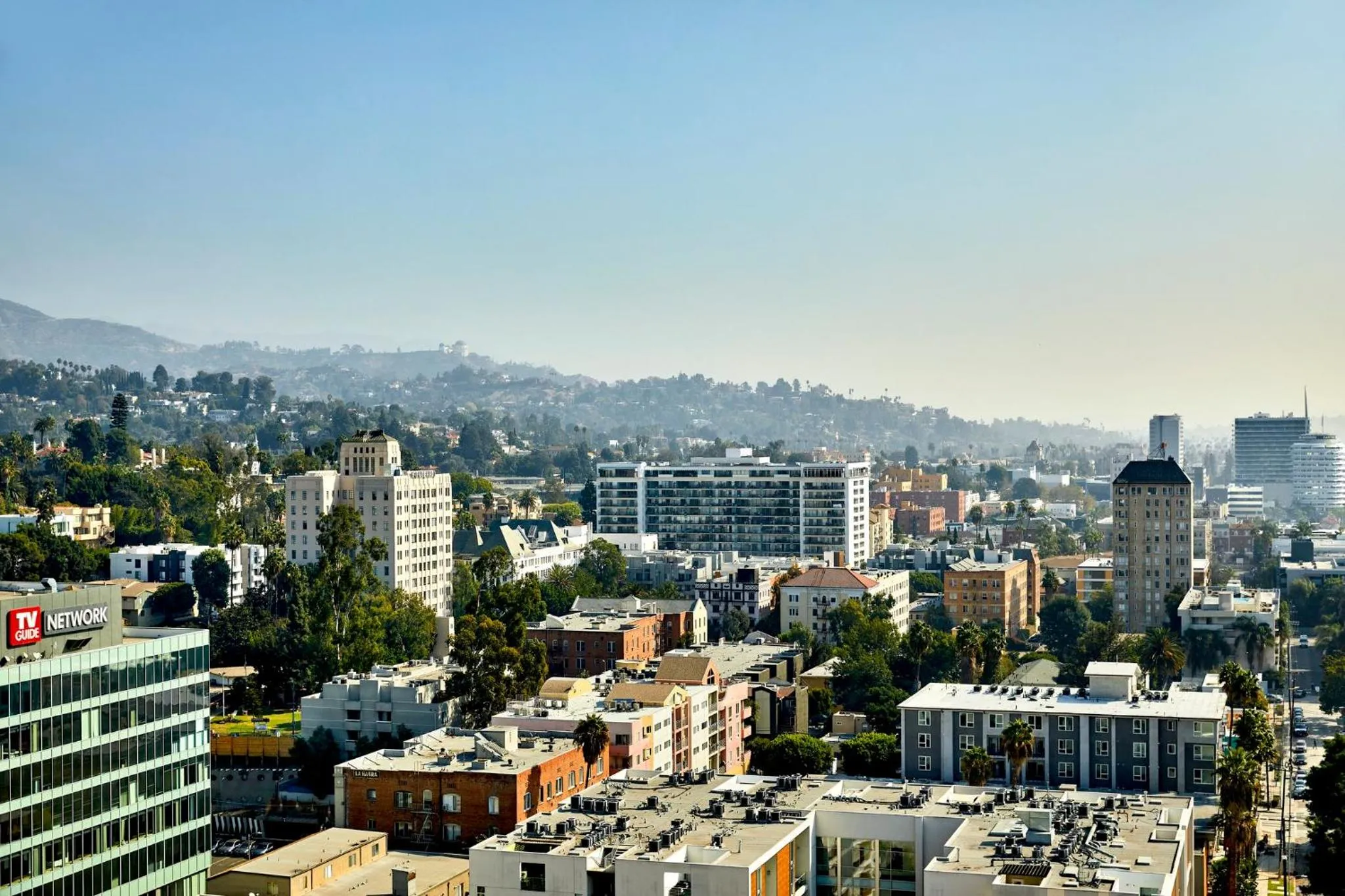 Photo of the whole room in Loews Hollywood Hotel