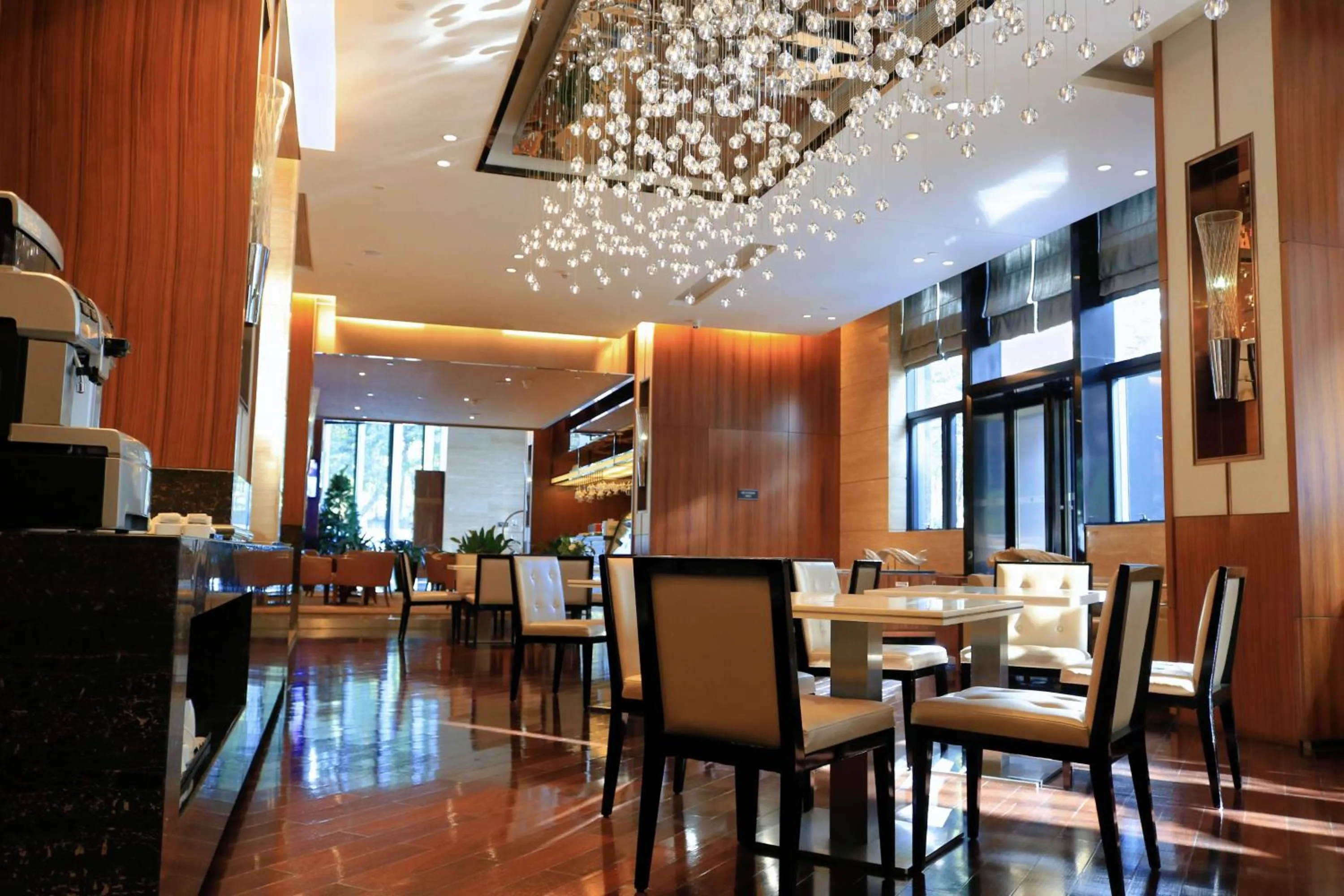 Restaurant/places to eat in Shenzhen Nanshan L'Hermitage