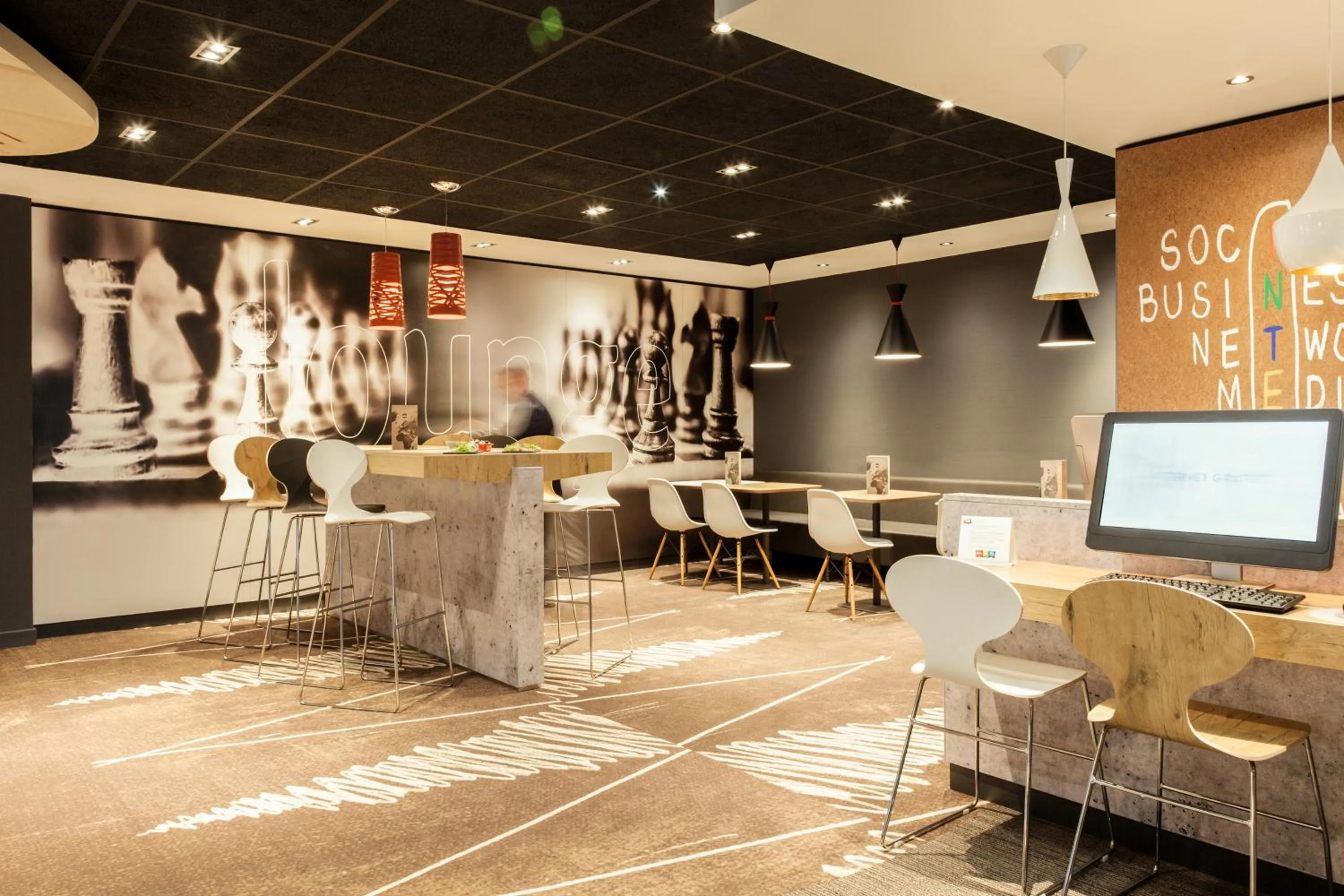 Lounge or bar in ibis Edinburgh Centre Royal Mile – Hunter Square