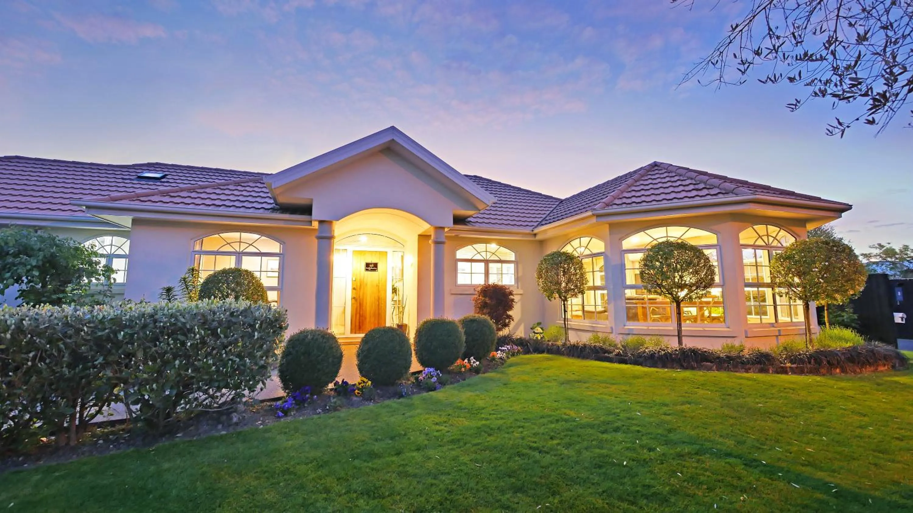 Facade/entrance in Olive House Bed and Breakfast
