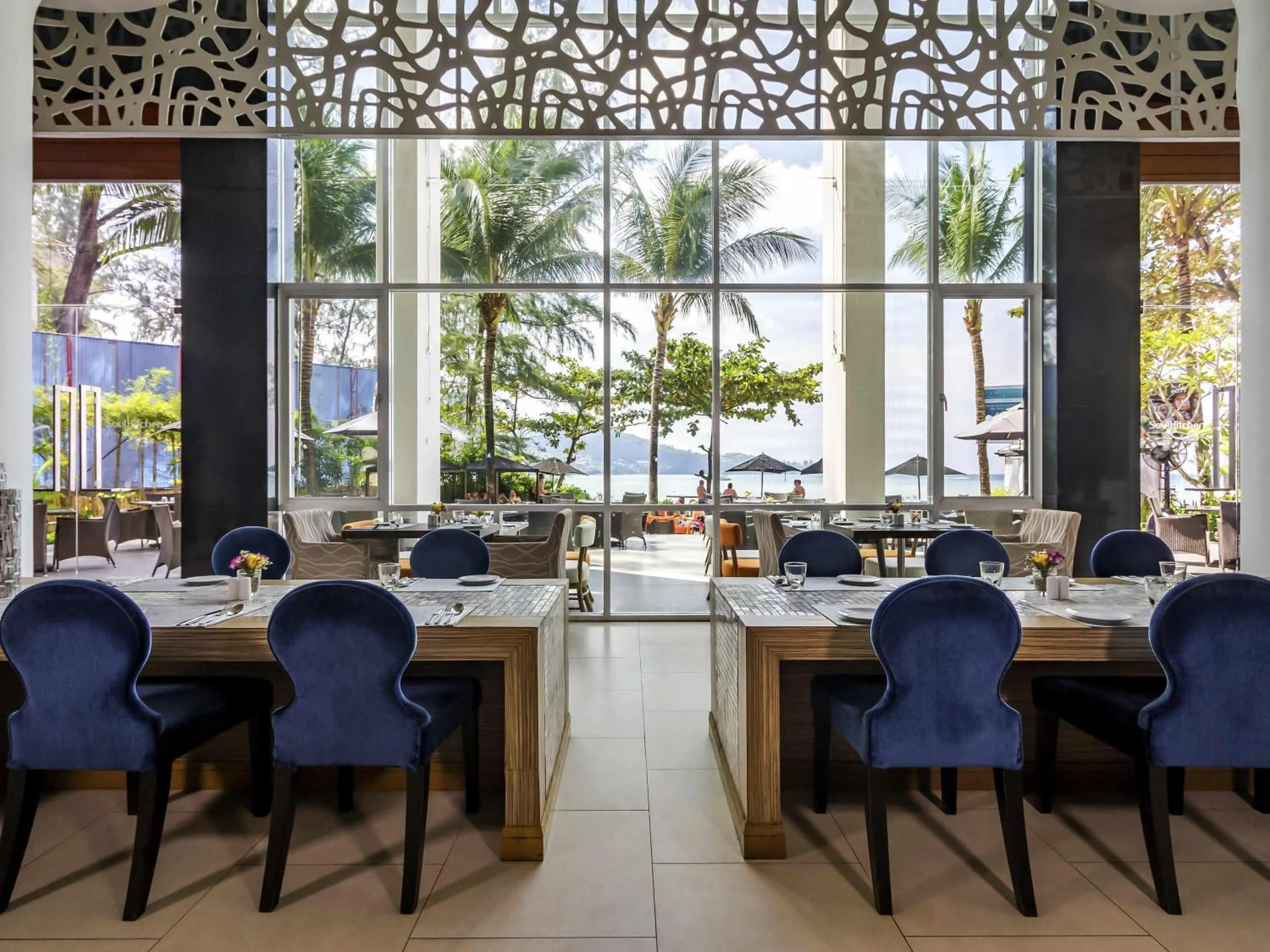 Restaurant/places to eat in Novotel Phuket Kamala Beach