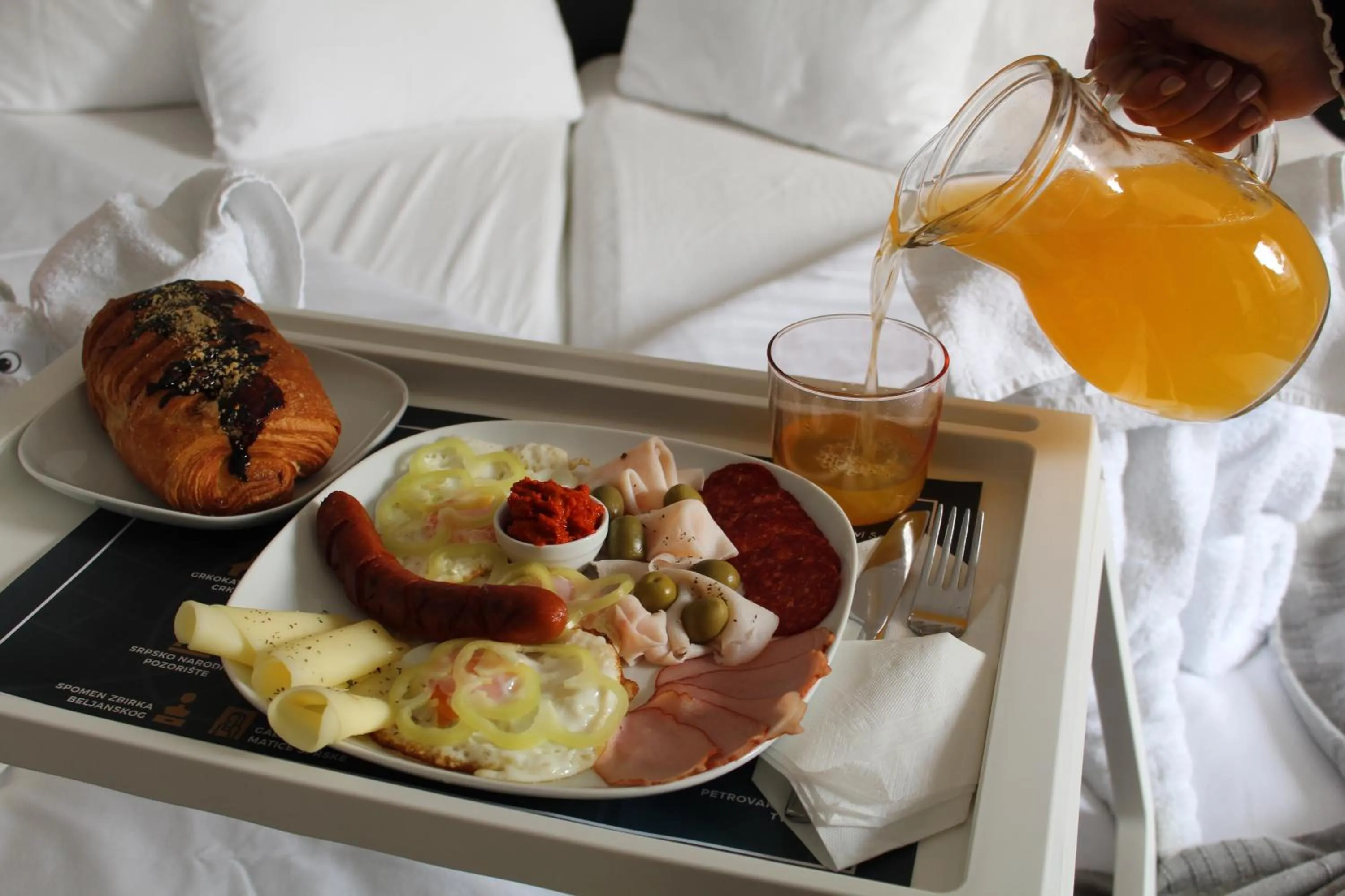 Food and drinks in Garni Hotel 11tica DM