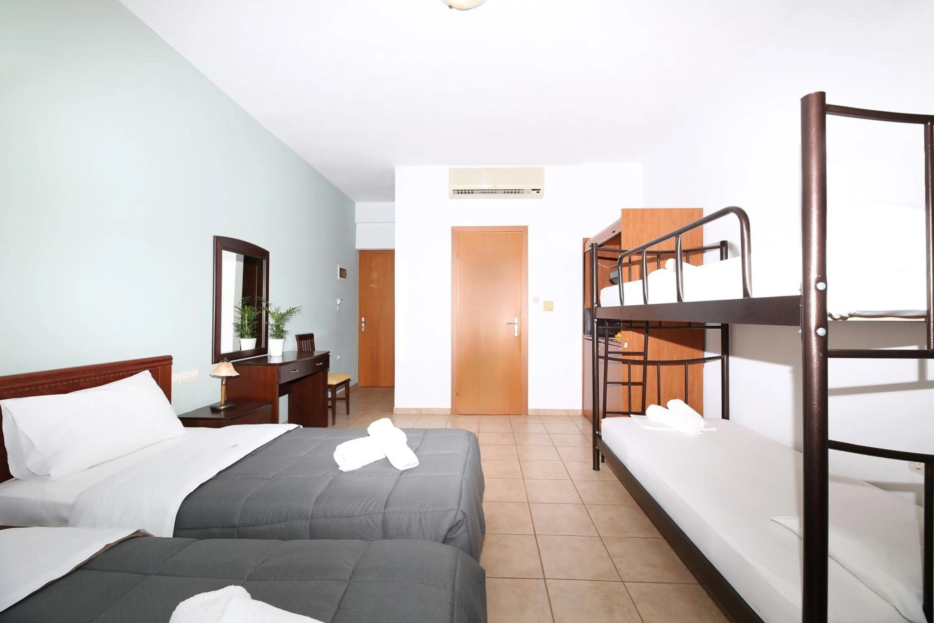 Bed in Palirria Hotel & Studios