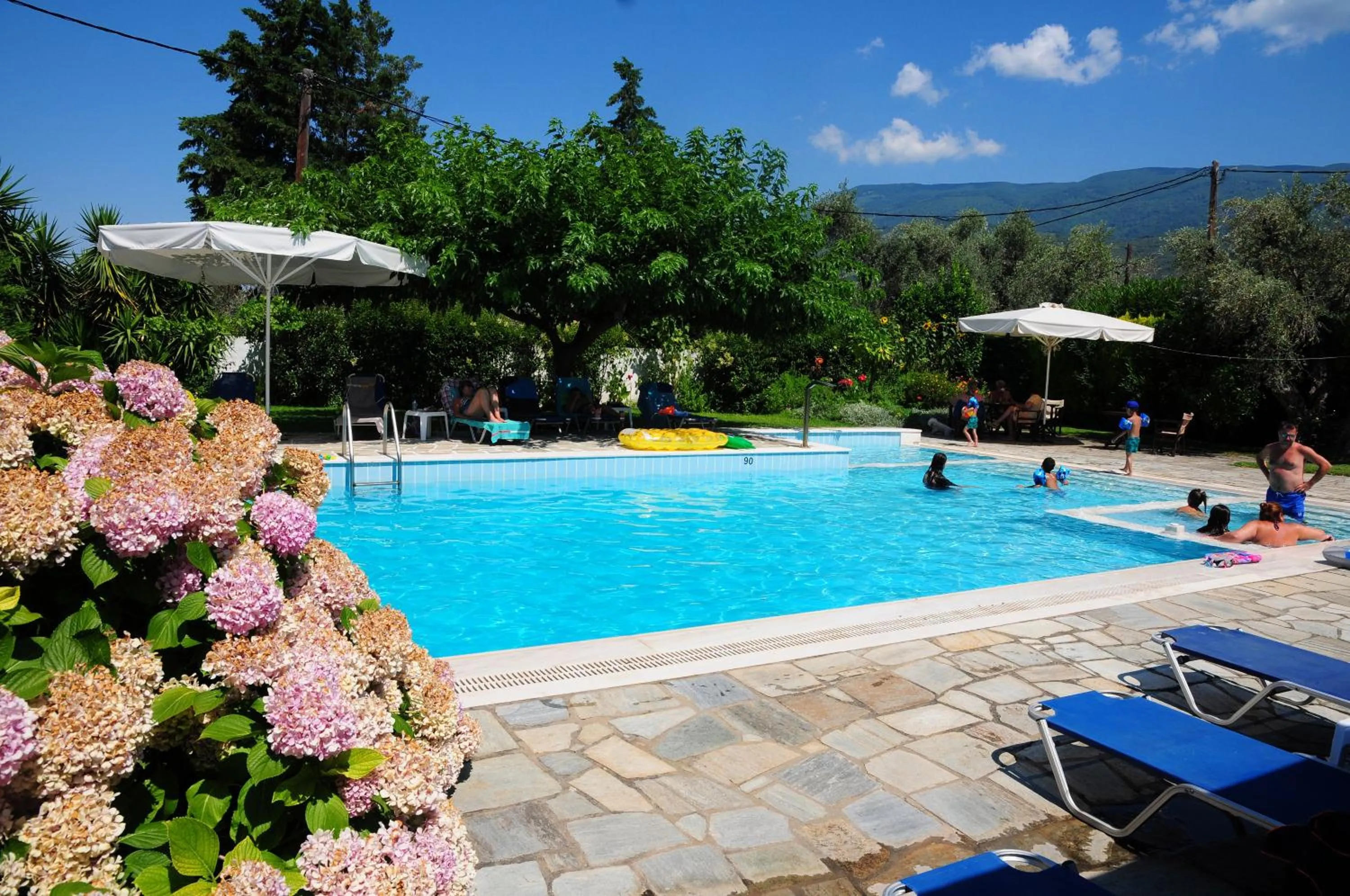 Day in Palirria Hotel & Studios