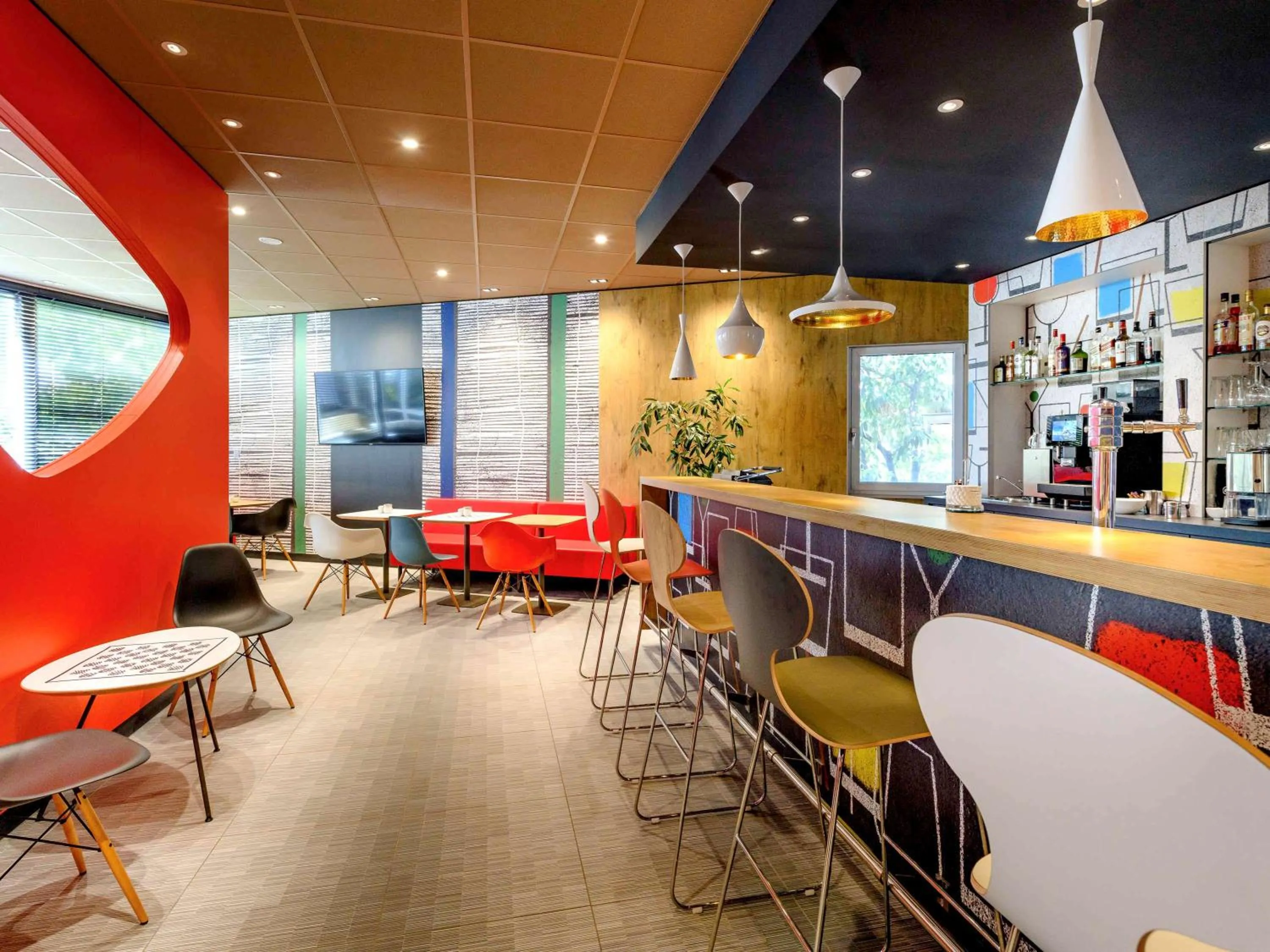 Lounge or bar in ibis Mainz City