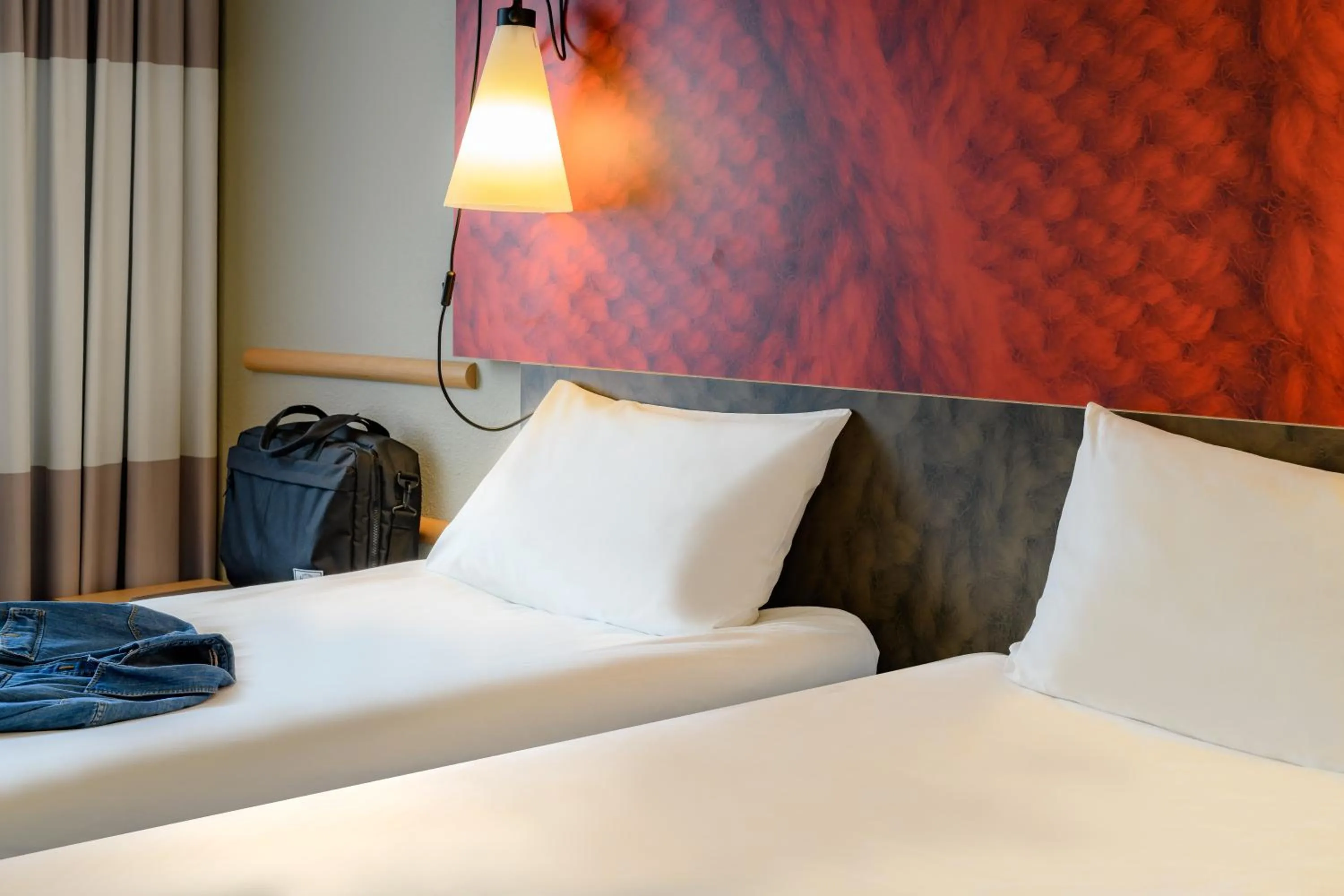 Bed in ibis Mainz City