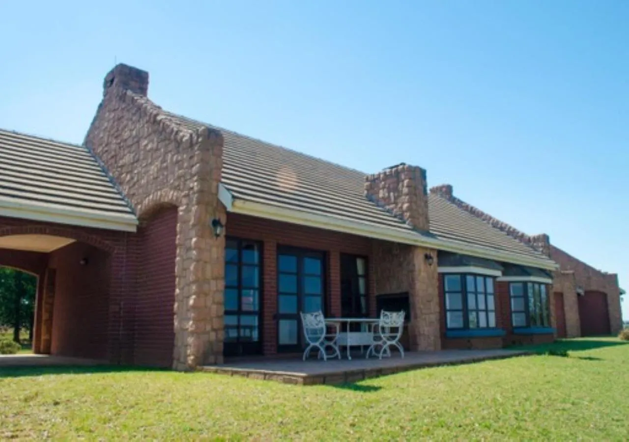 Property building in Gooderson Kloppenheim Country Estate