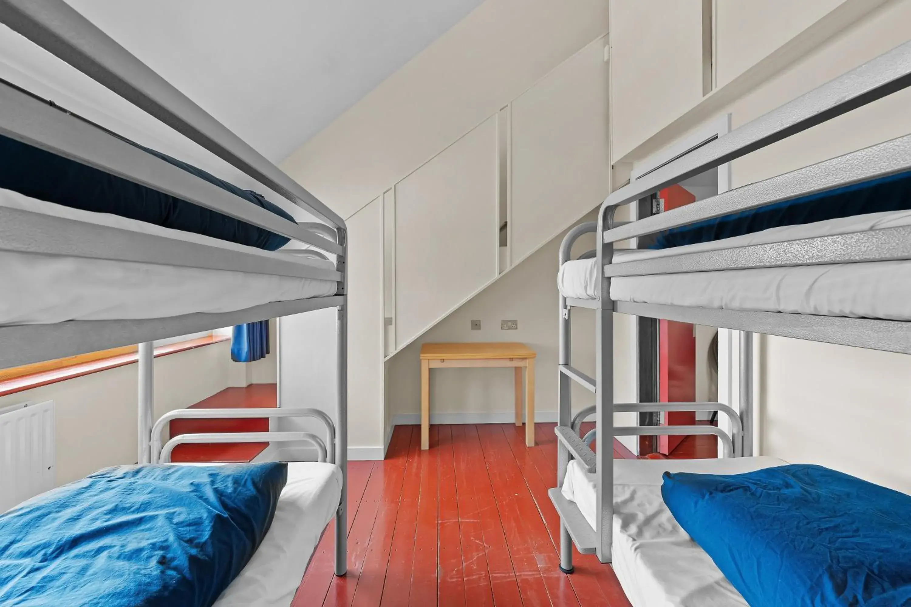 Bed in 6-Bed Female Dormitory Room in Knockree Hostel Bed in 6-Bed Female Dormitory Room in Knockree Hostel