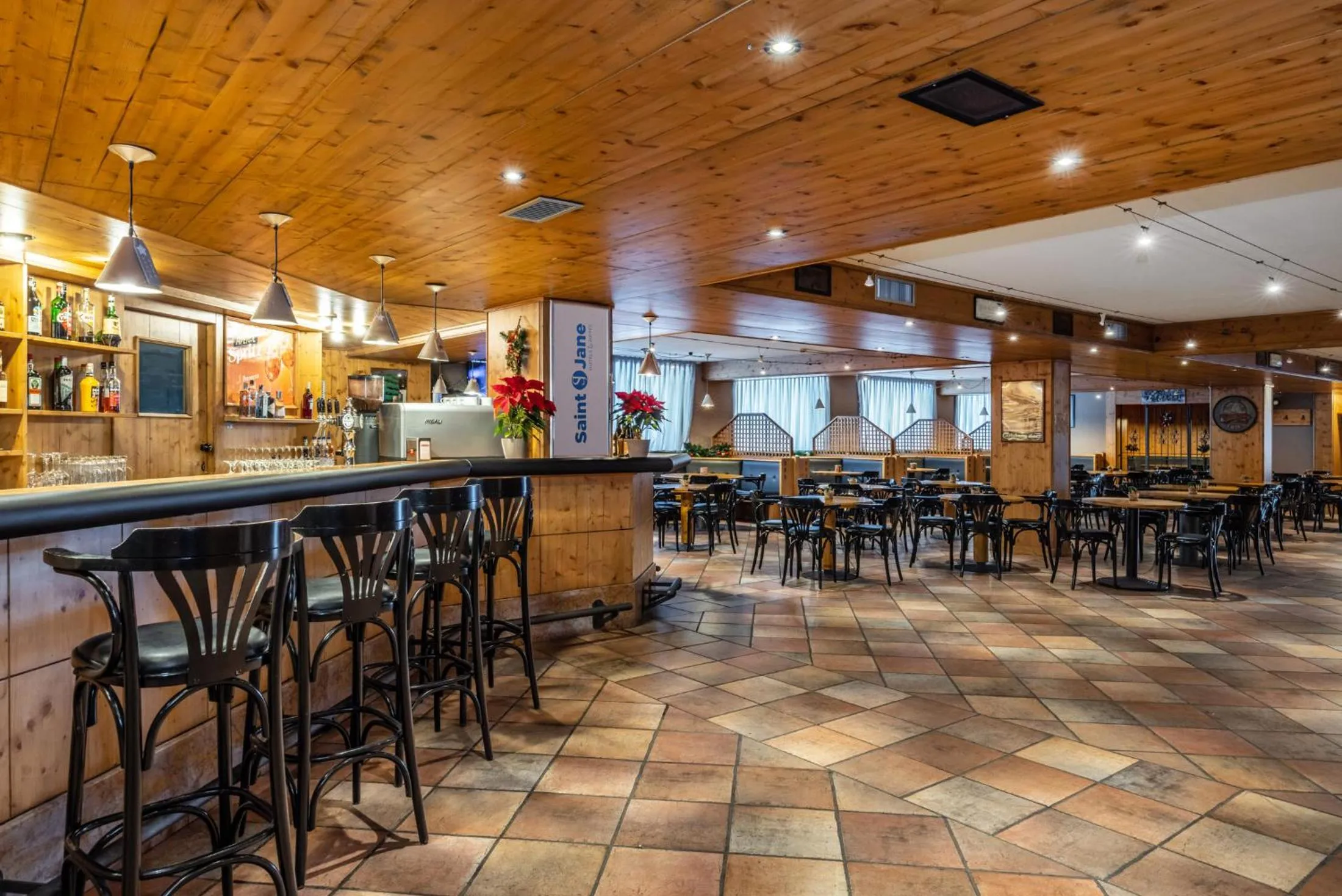 Lounge or bar in Hotel Piandineve