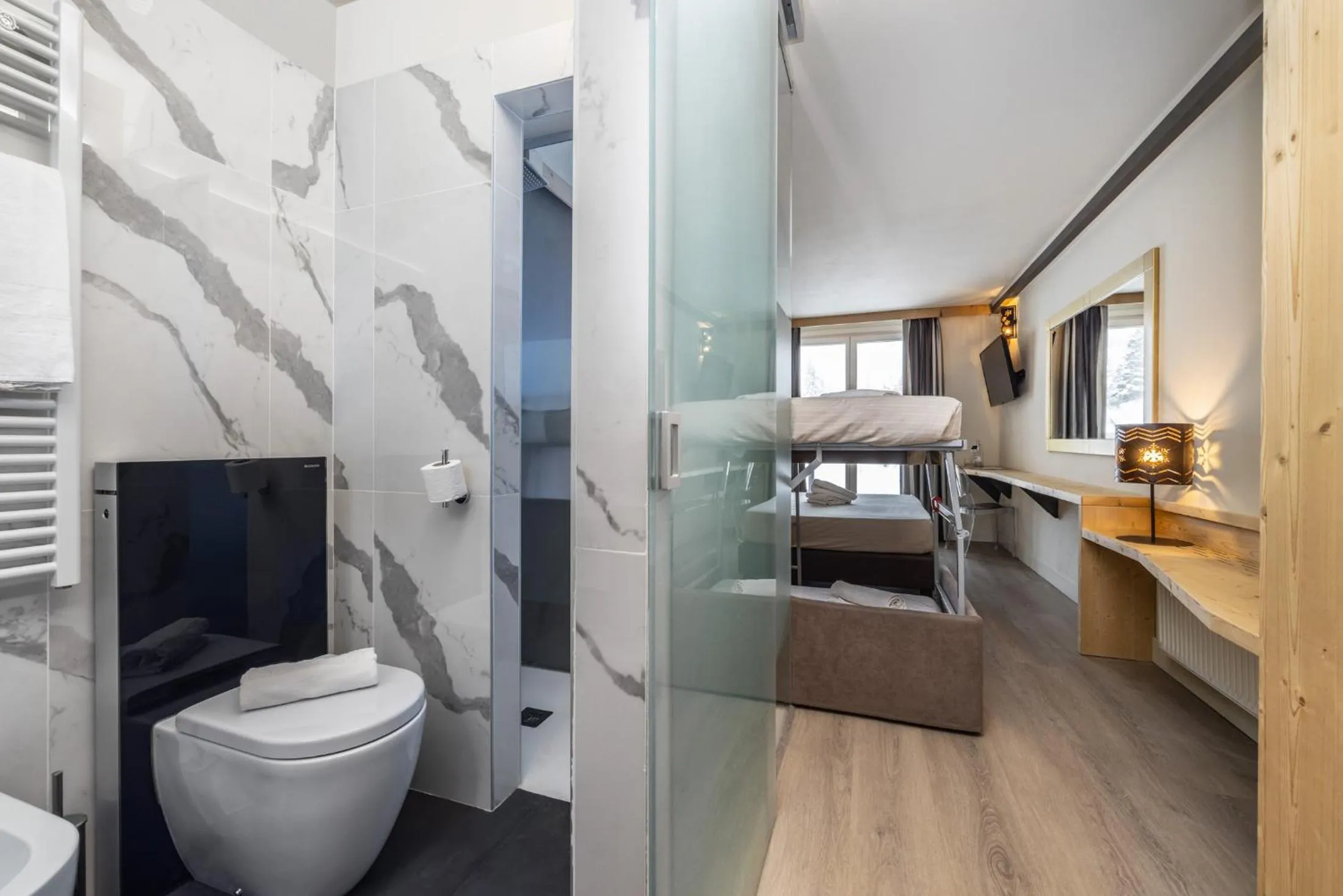 Bedroom in Hotel Piandineve