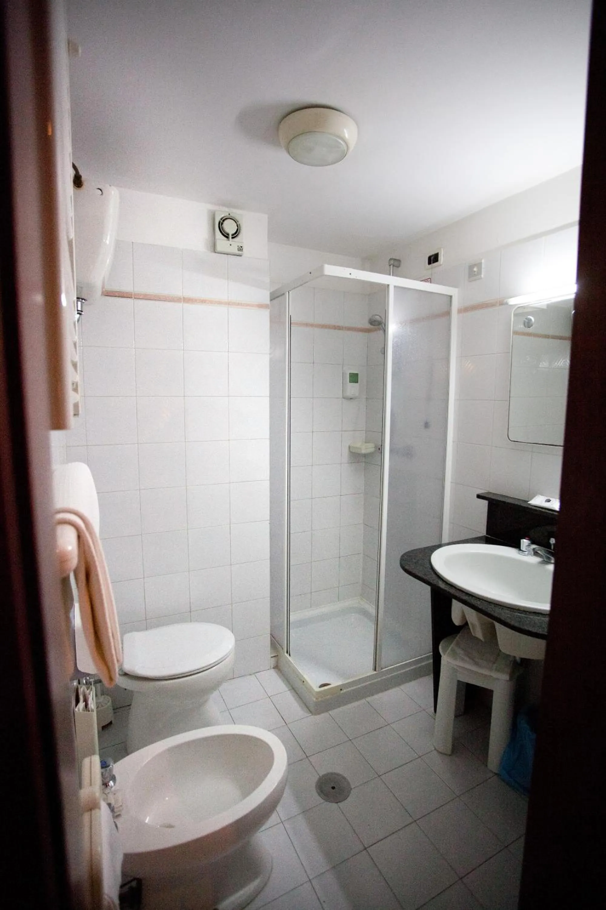 Bathroom in Hotel Talao