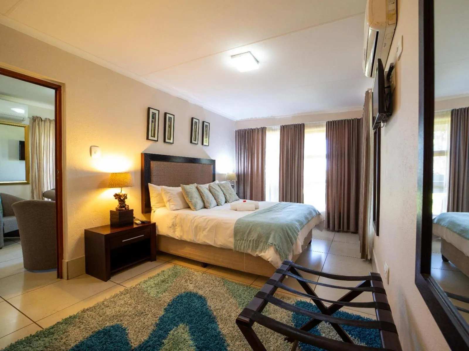 Bed in Sunriver Kalahari Lodge Riverside stay in Upington