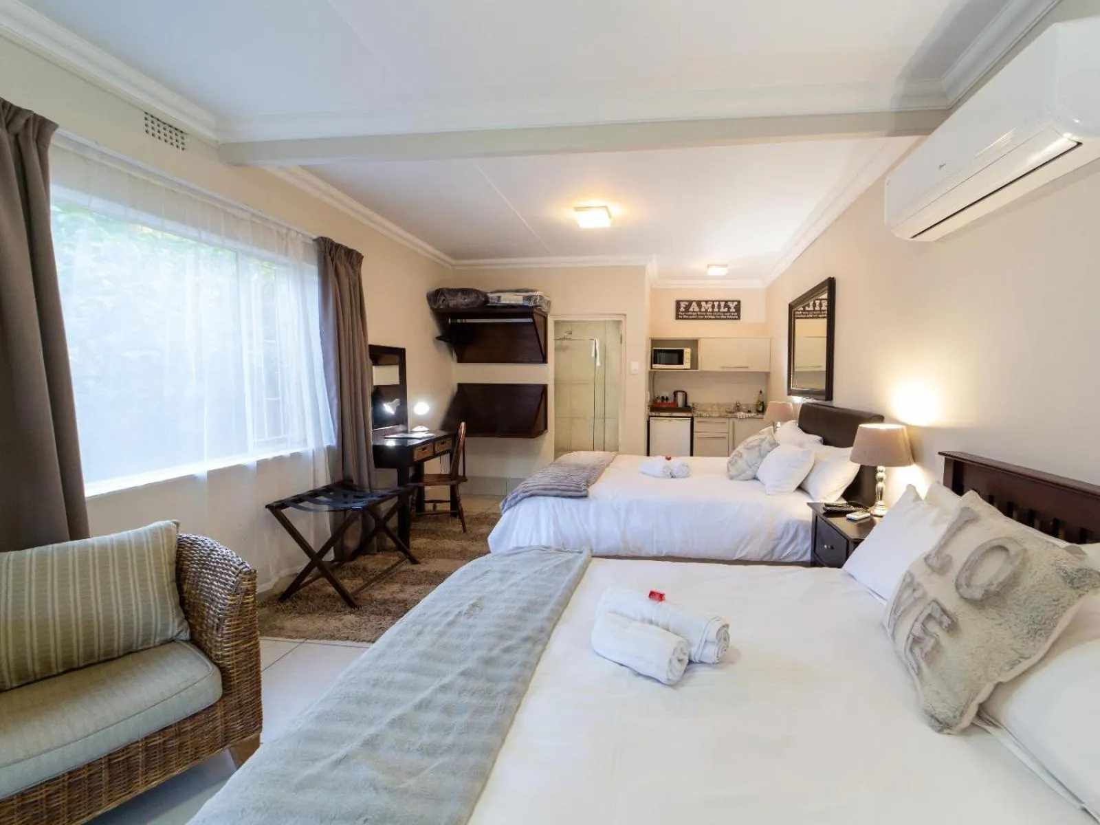 Photo of the whole room, Bed in Sunriver Kalahari Lodge Riverside stay in Upington