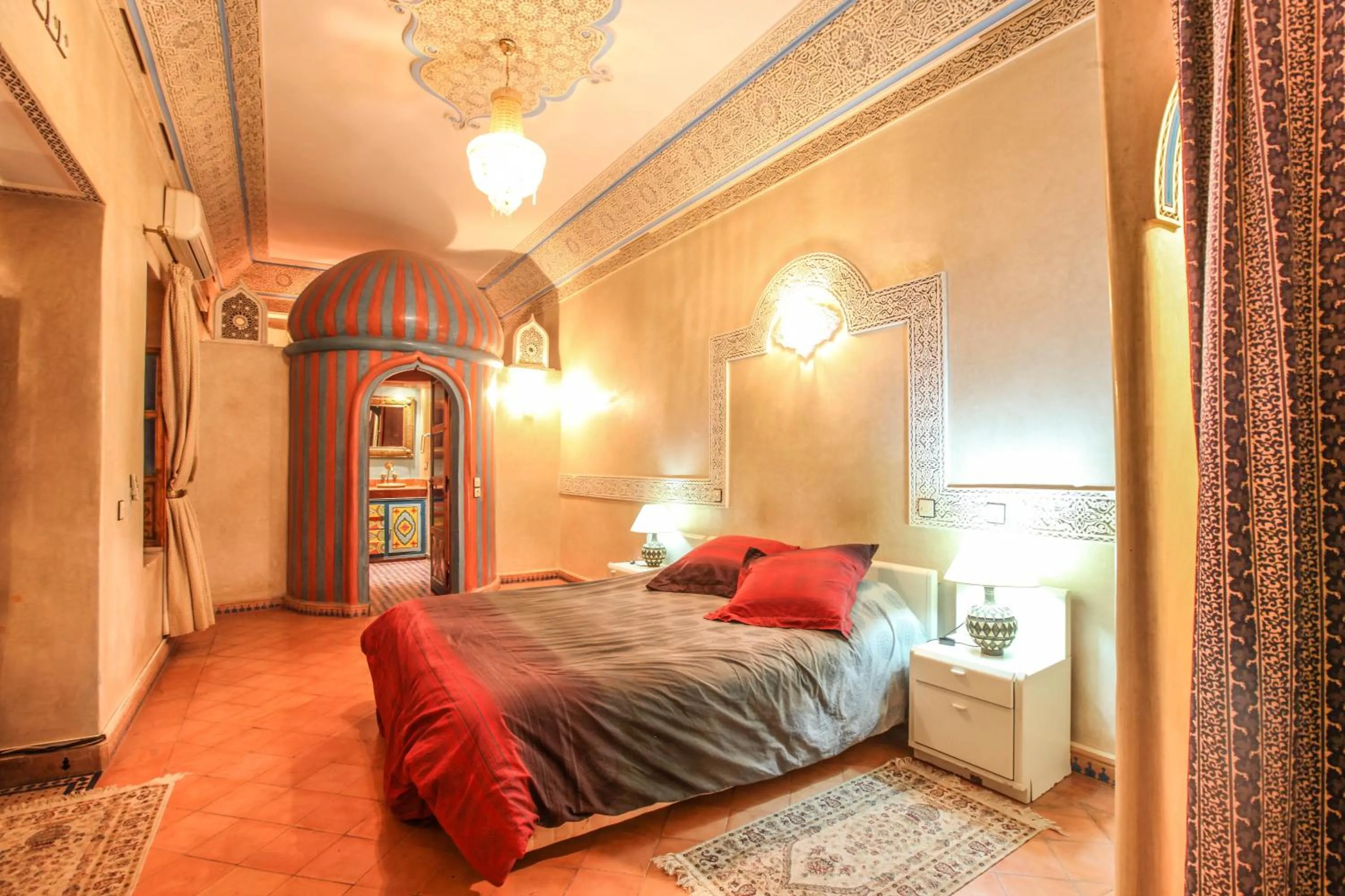 Bed in Riad Puchka