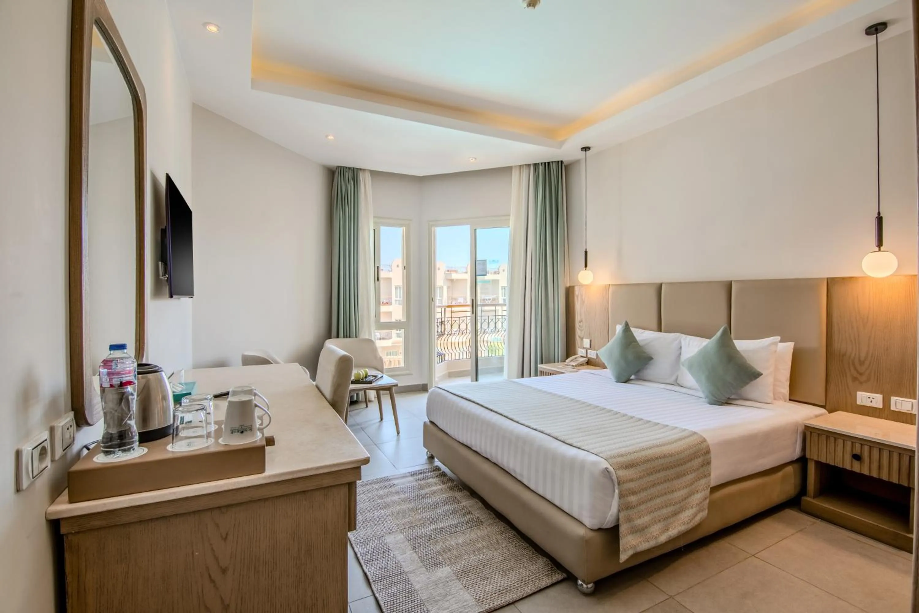 Bedroom, Bed in Sunrise Aqua Joy Resort