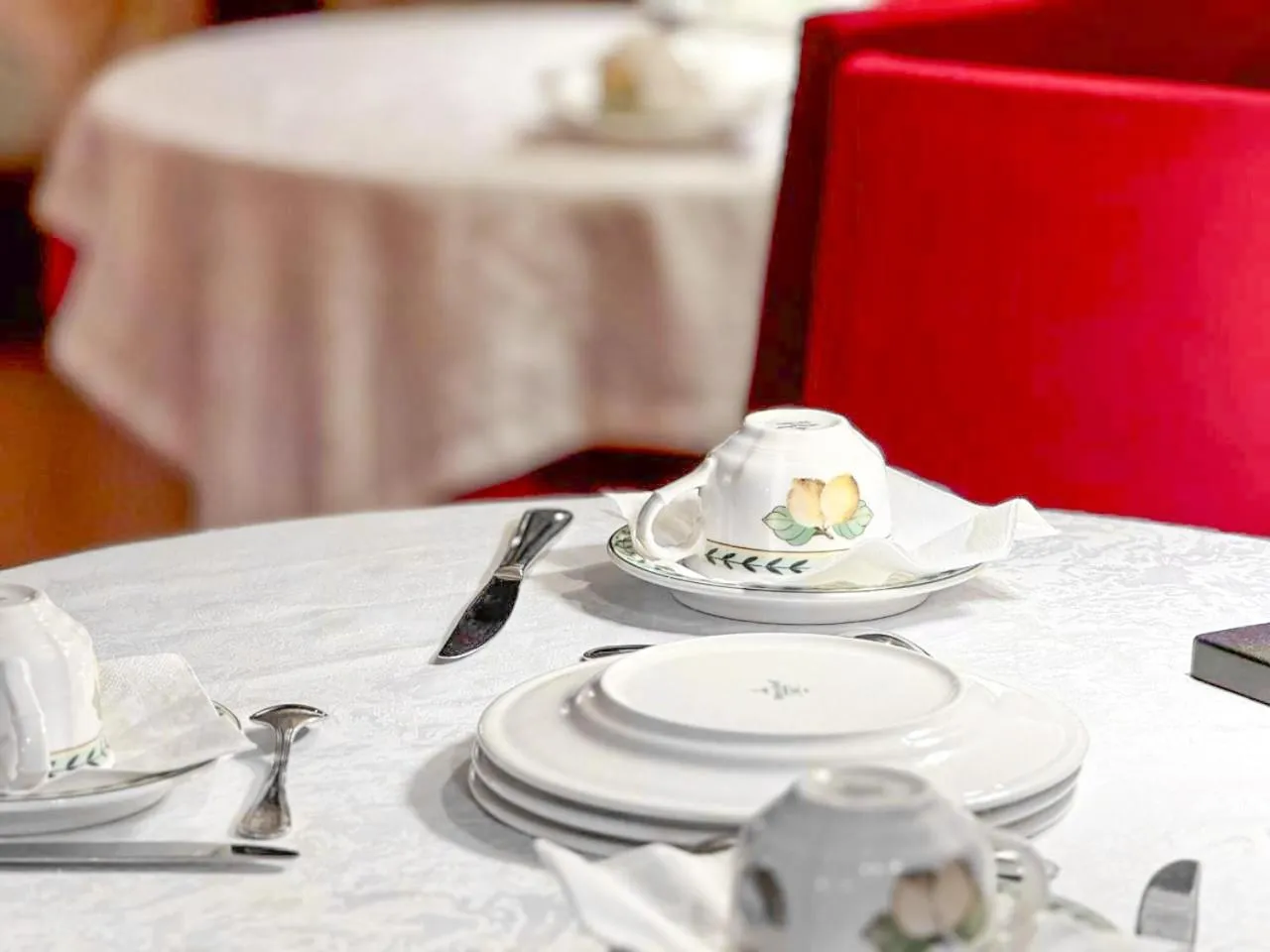 Breakfast in Hotel de la Bretonnerie