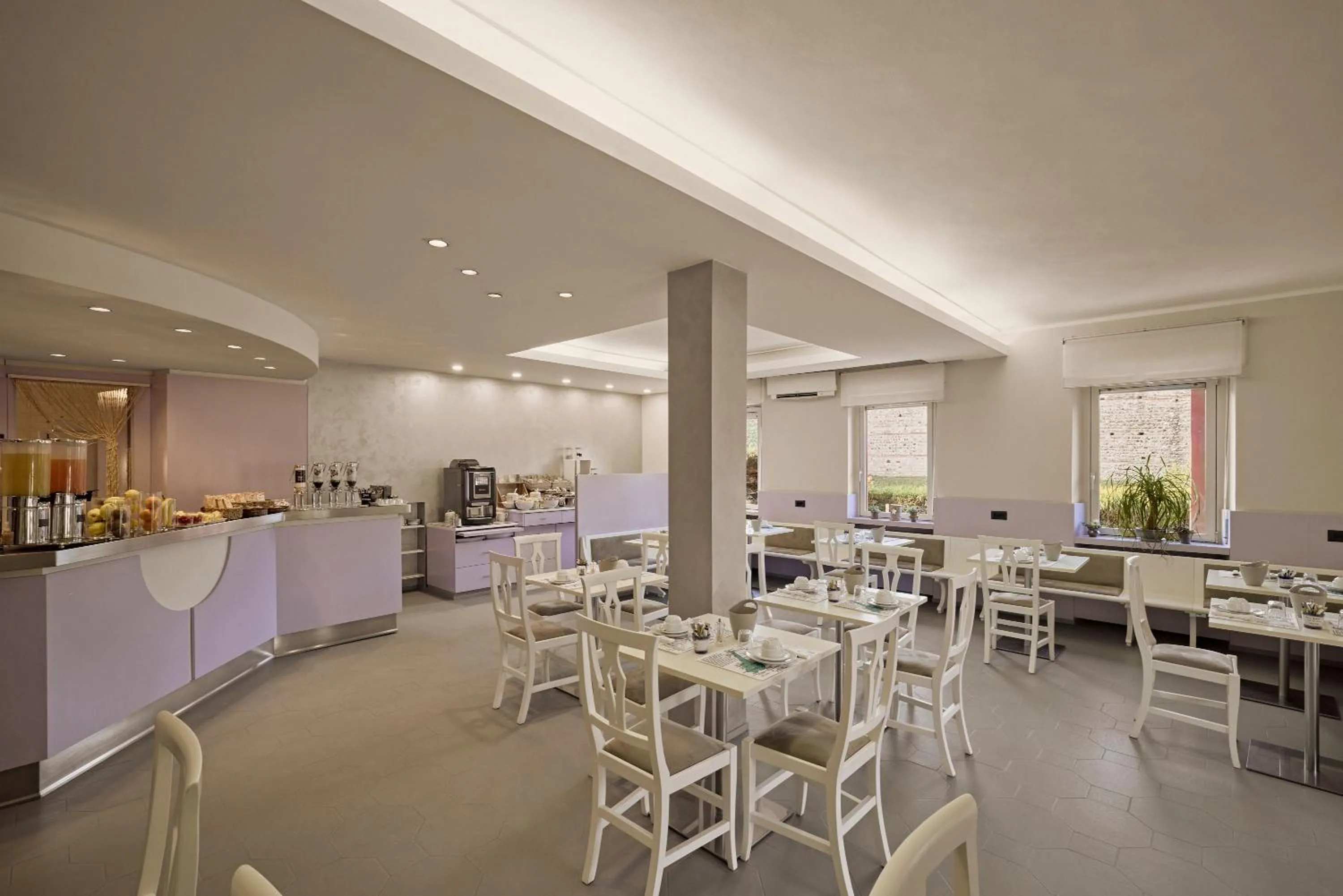 Breakfast in Hotel Le Mura