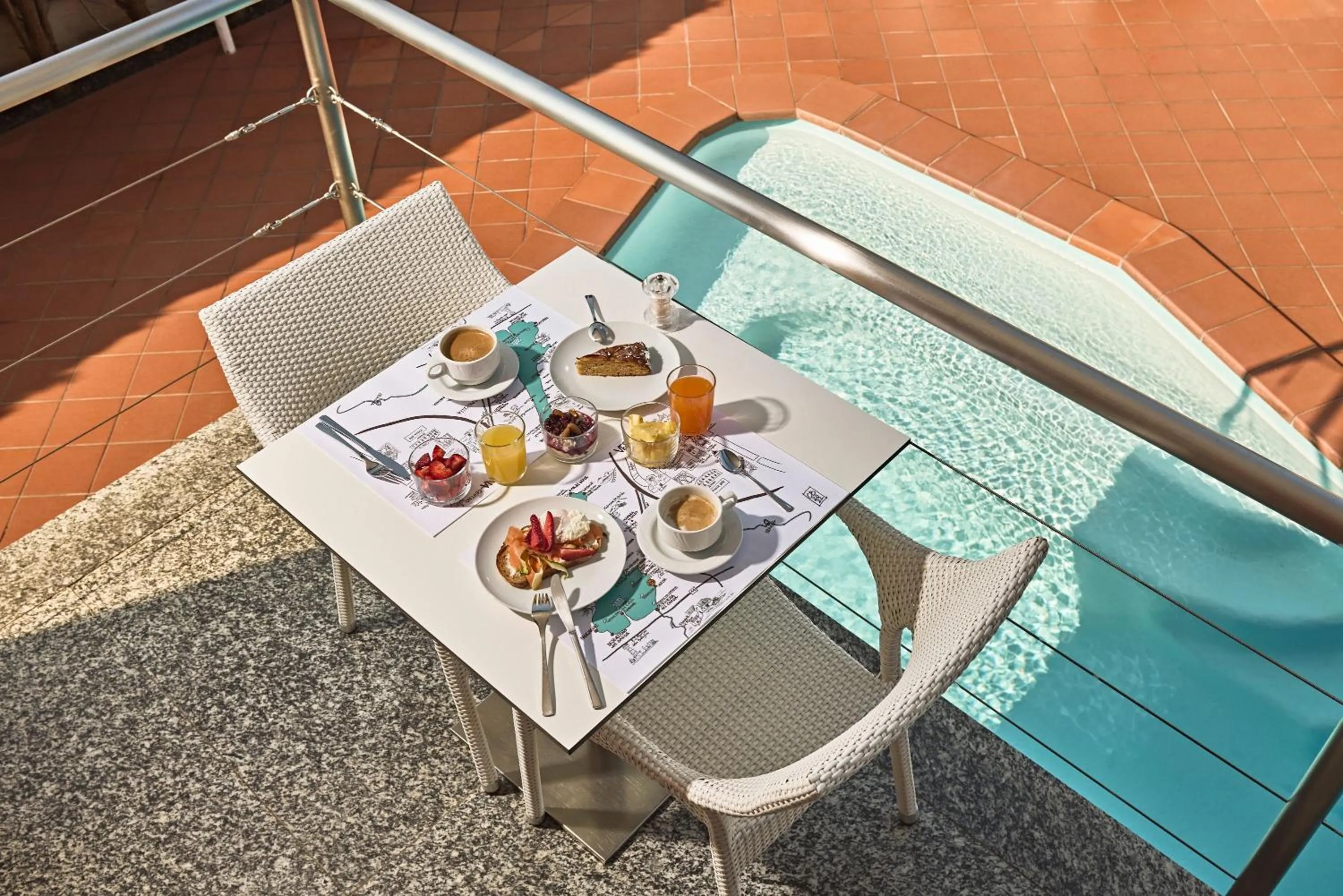 Food and drinks in Hotel Le Mura