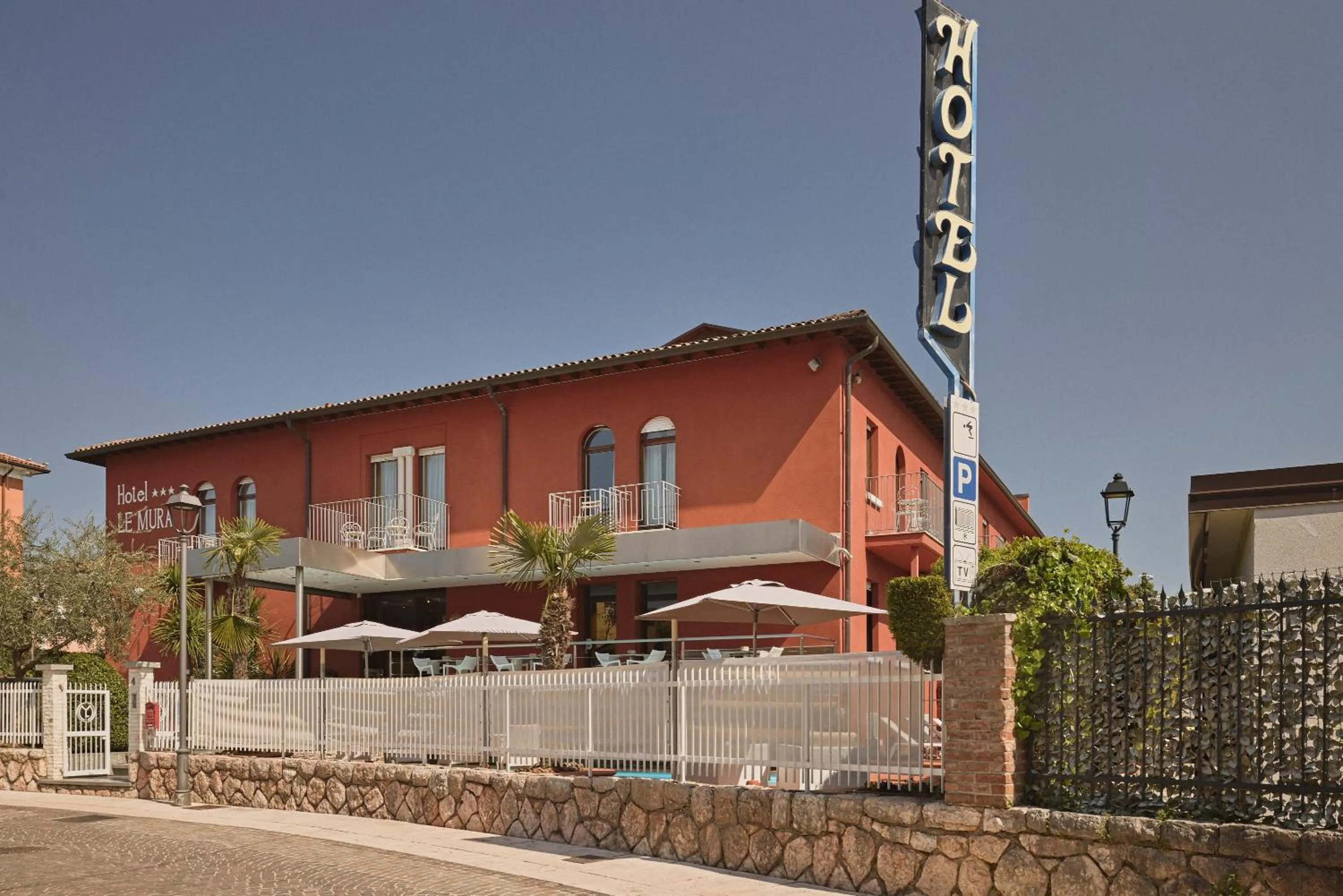 Property building in Hotel Le Mura