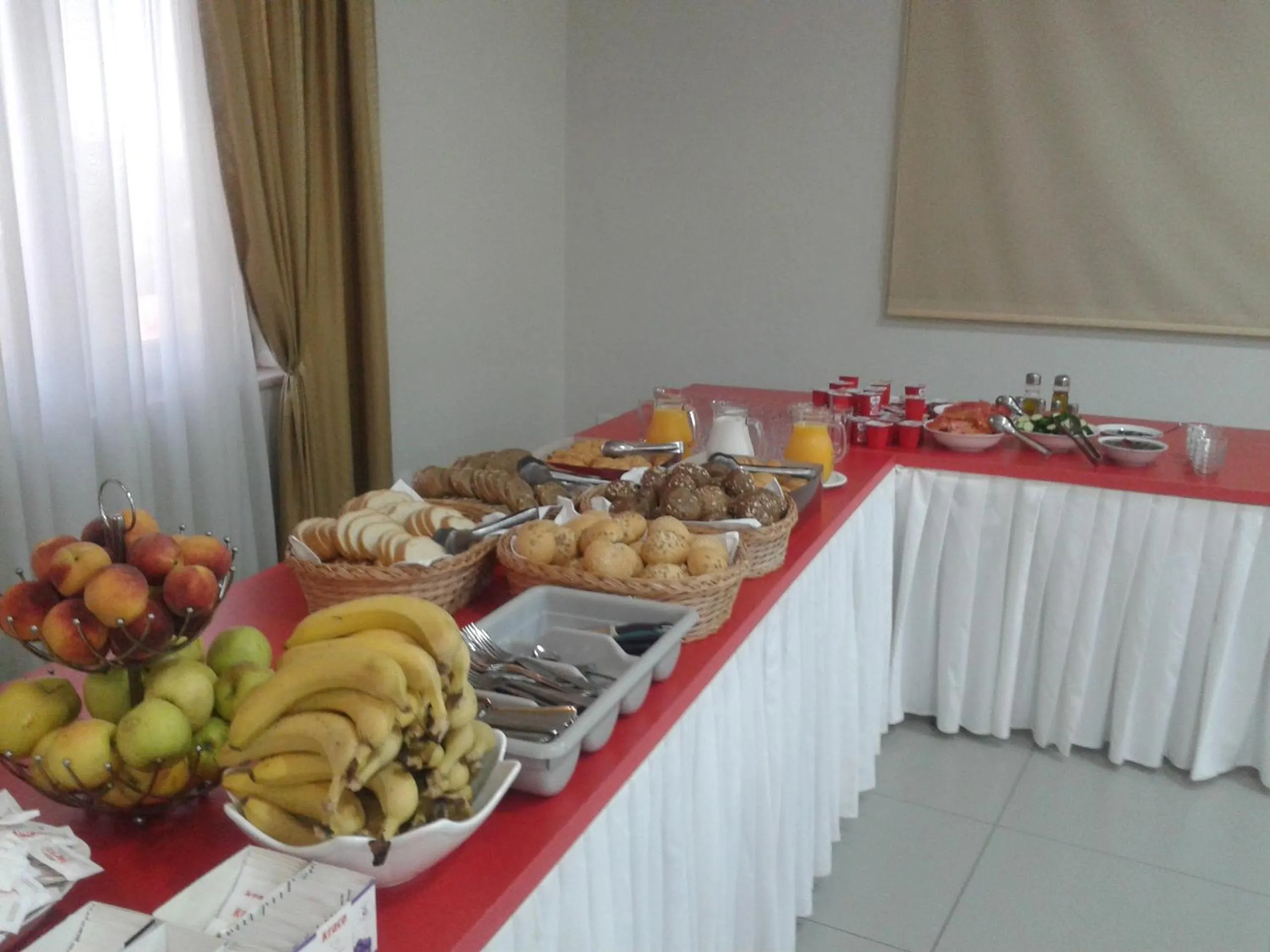 Breakfast in Hotel Green