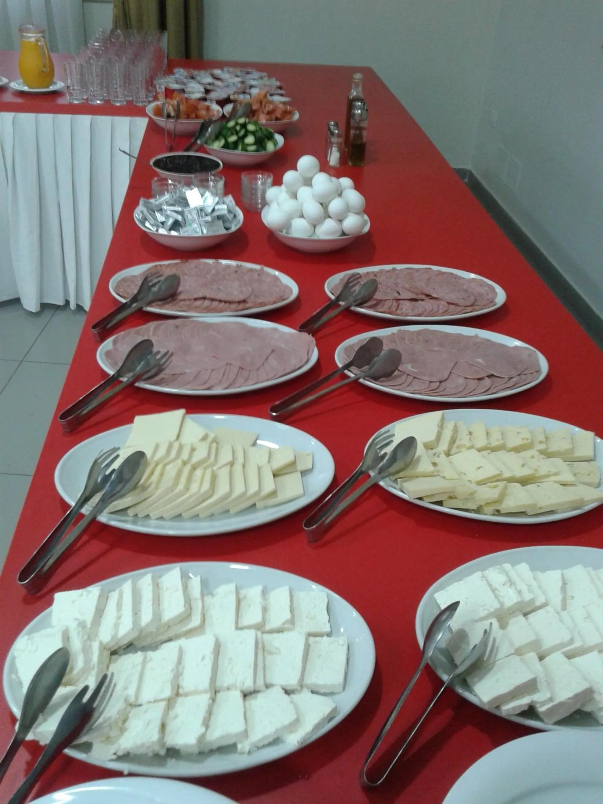 Breakfast in Hotel Green