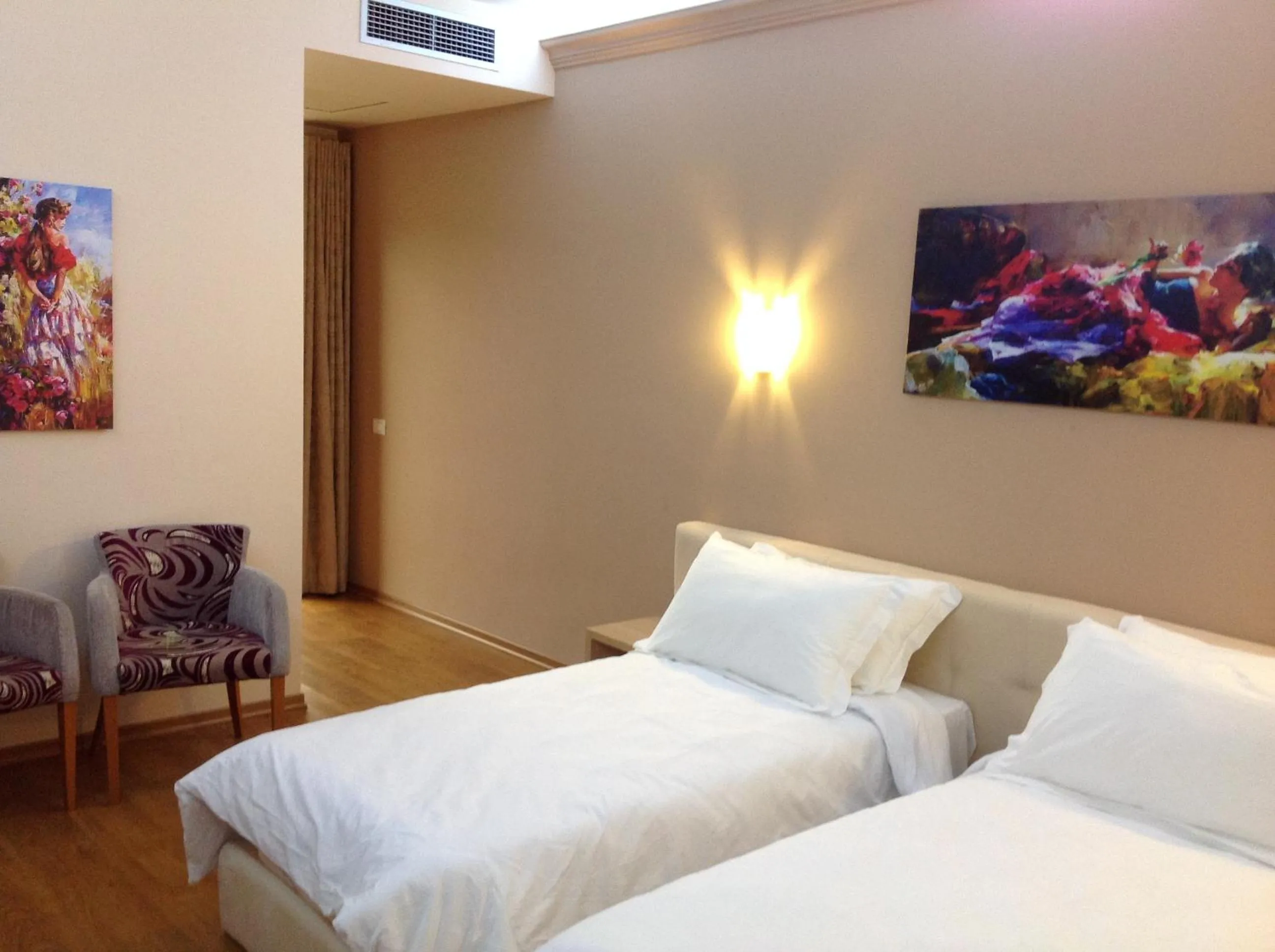 Bedroom, Bed in Hotel Green