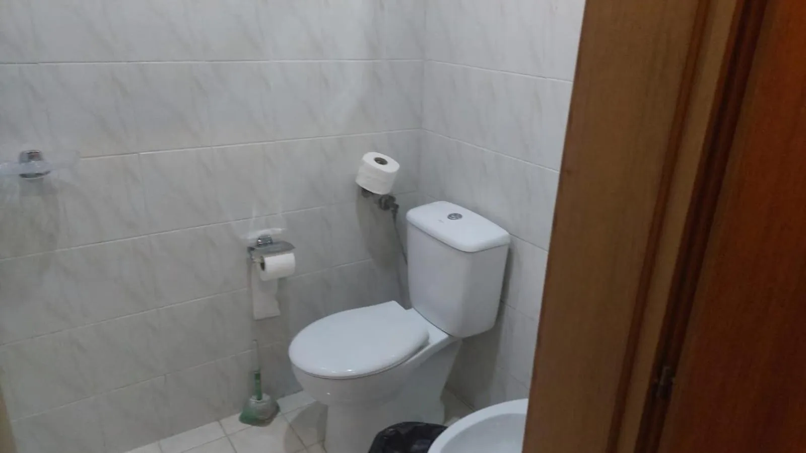Toilet in Hotel Green