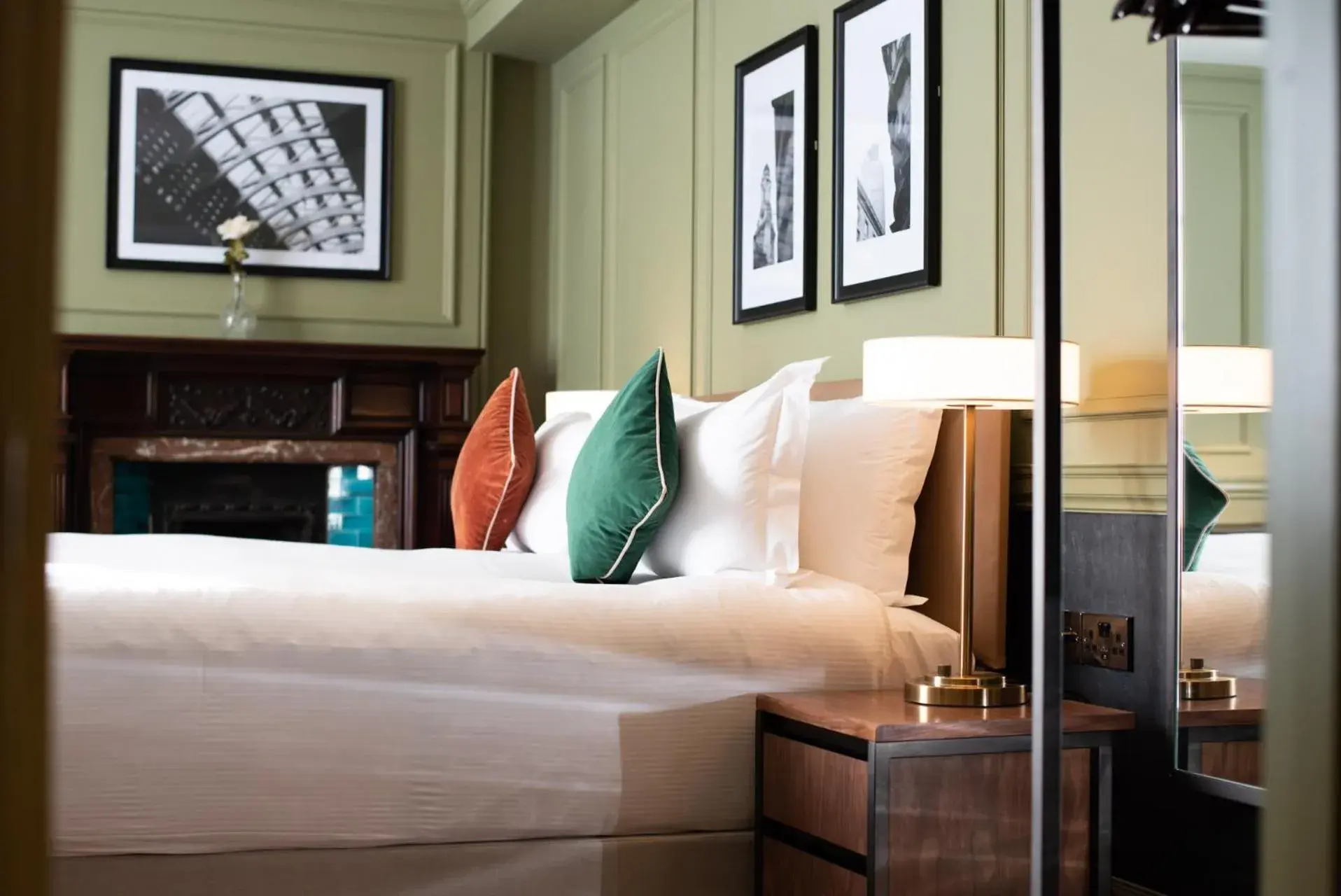 Deluxe Double or Twin Room in Counting House Deluxe Double or Twin Room in Counting House