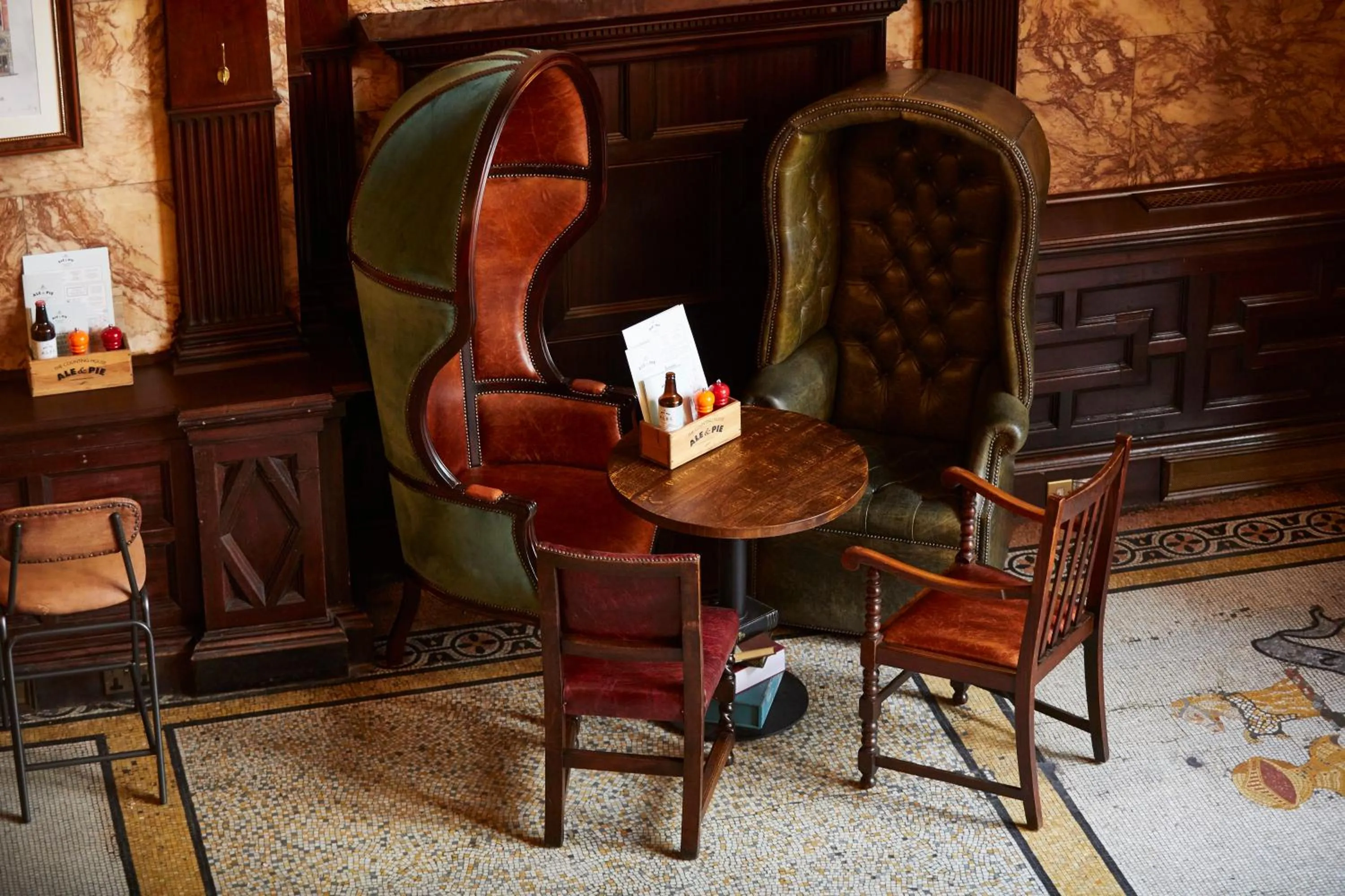 Lounge or bar in Counting House