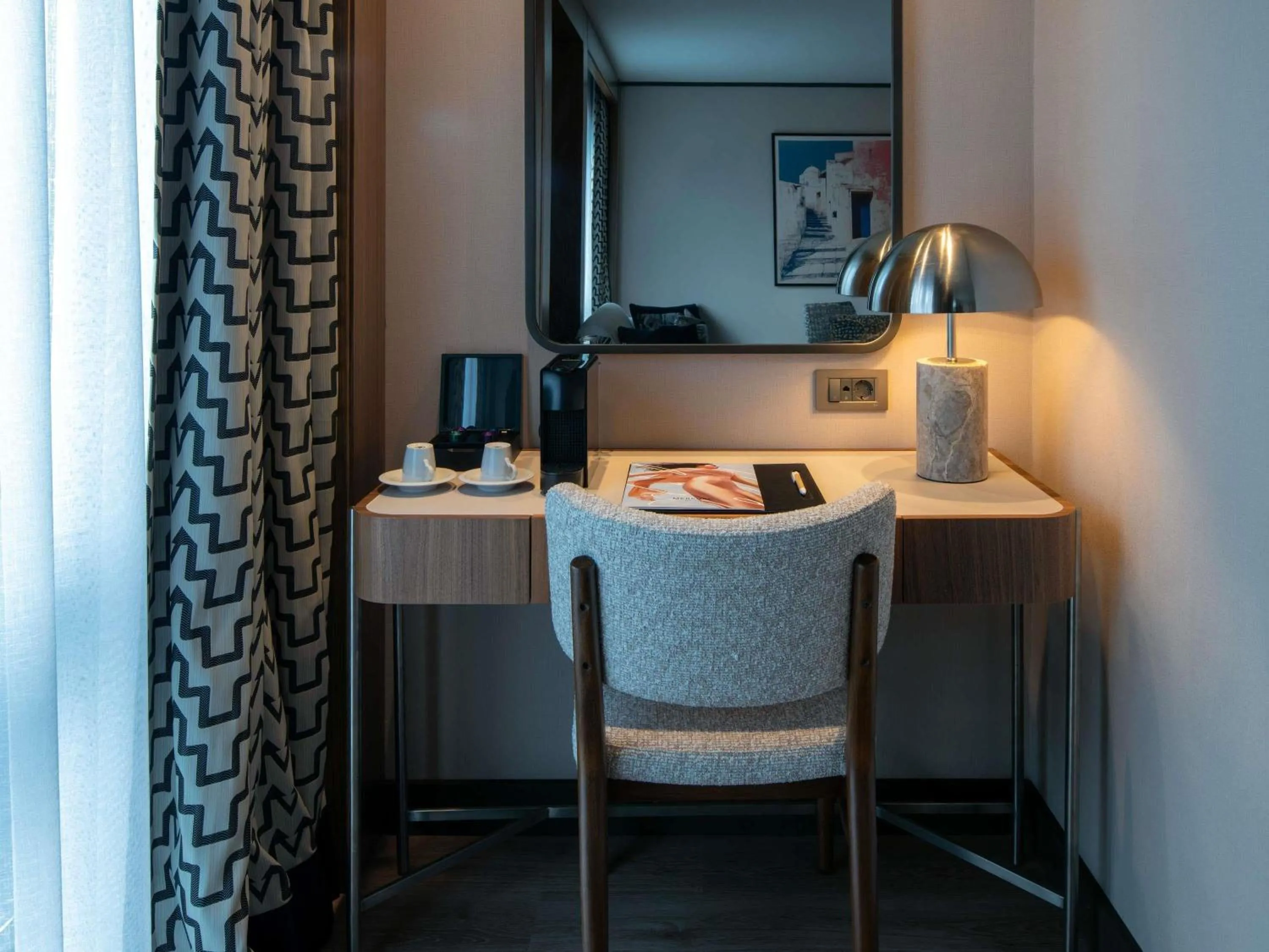 Bedroom in Mercure Istanbul Altunizade