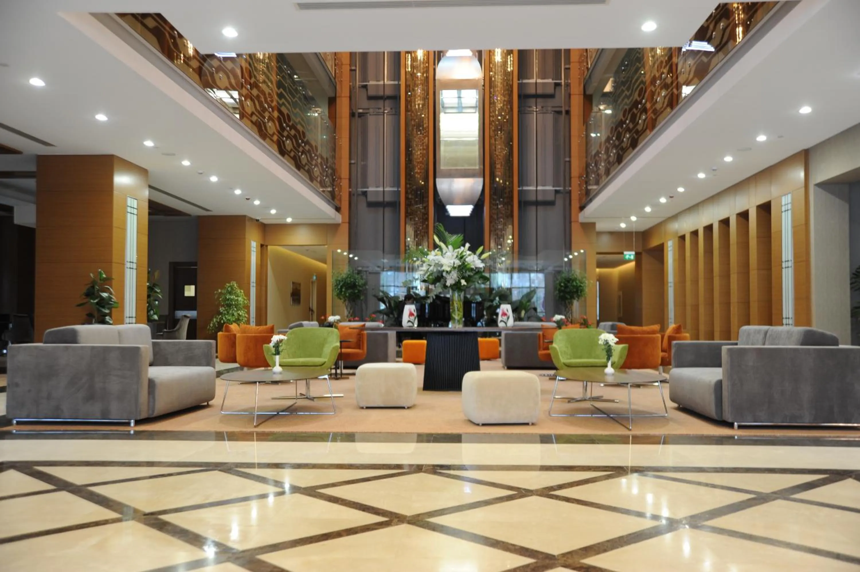 Lobby or reception in Mercure Istanbul Altunizade