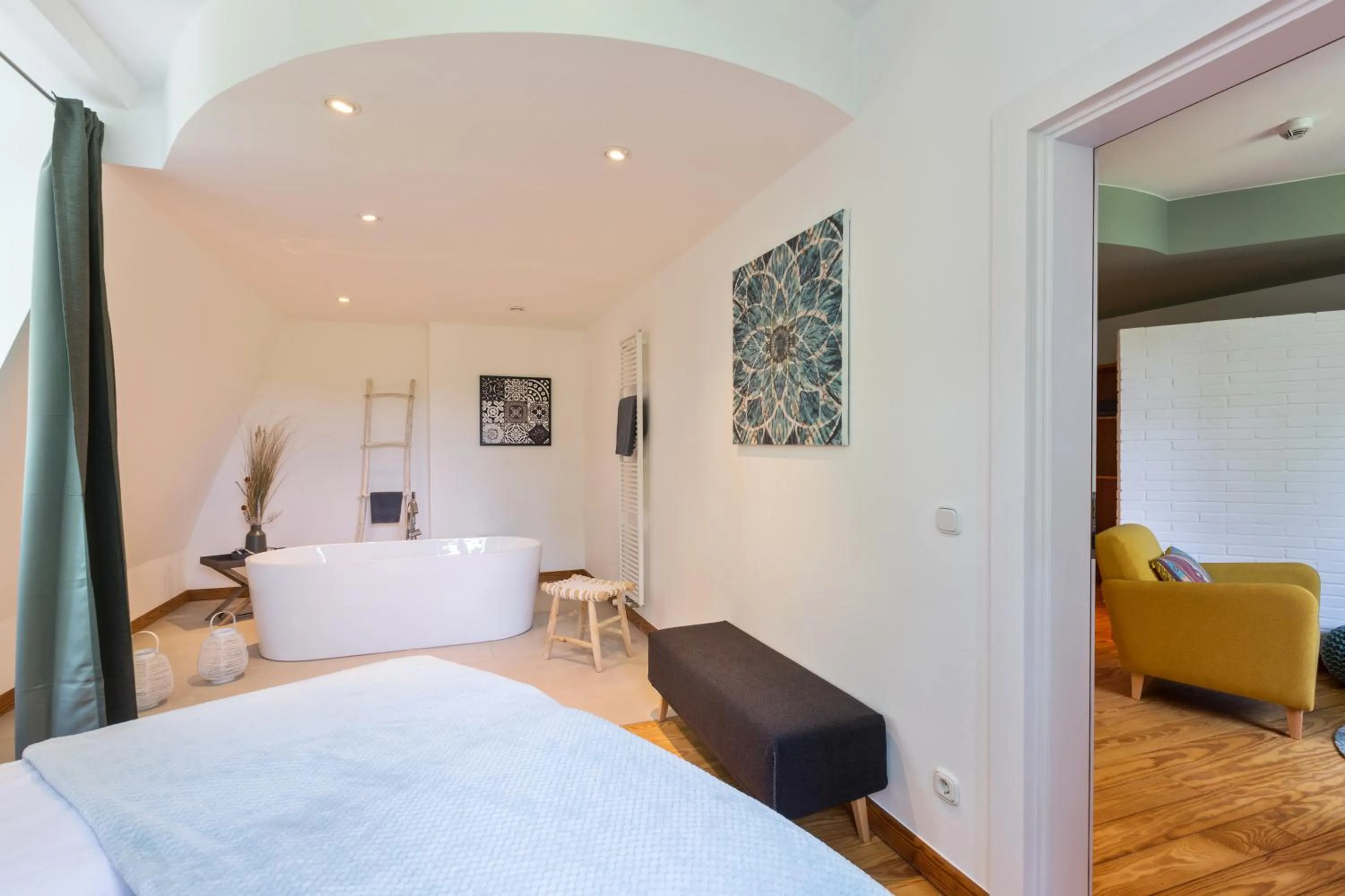 Bed in Seehotel Villago