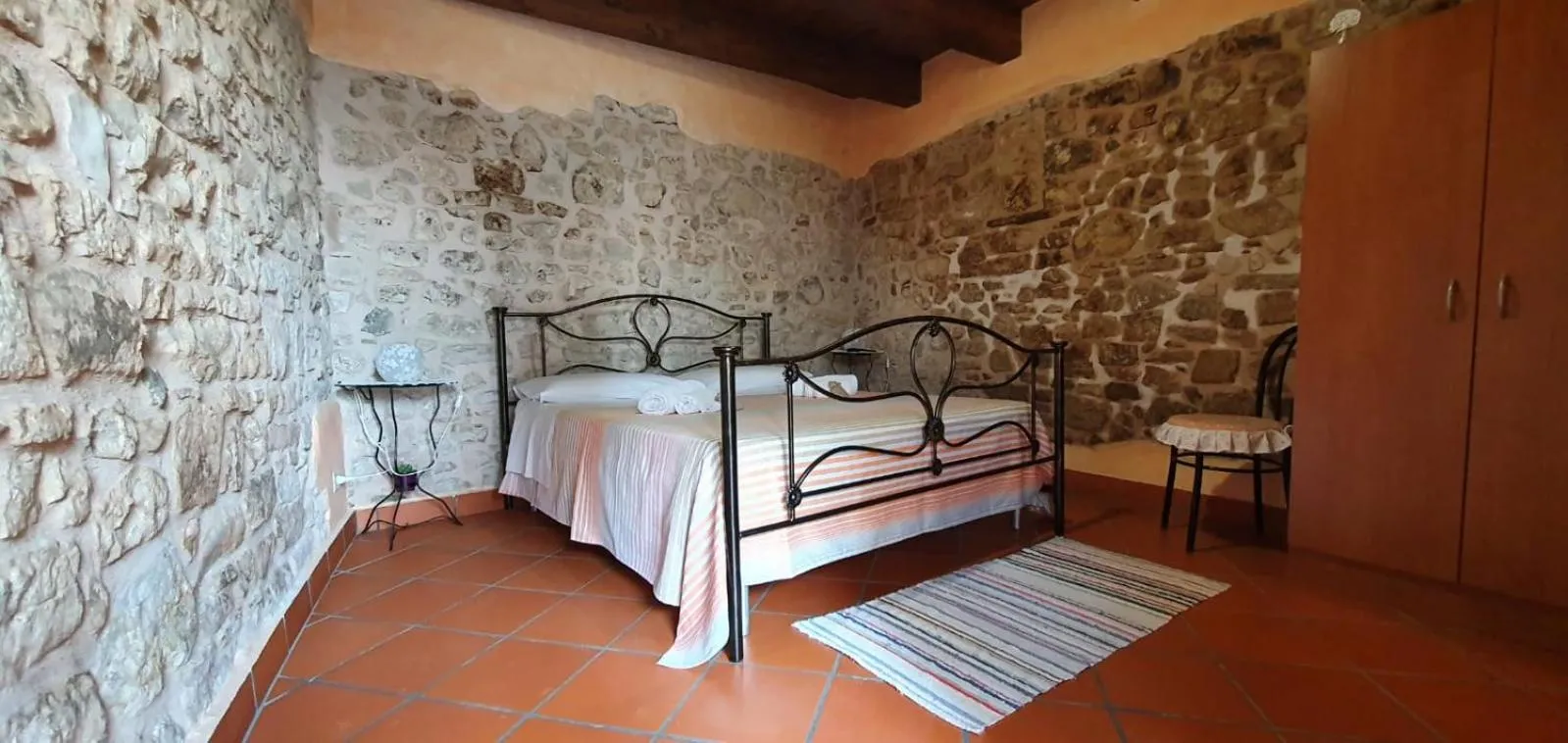 Bed in L'OROLOGIO casa vacanze