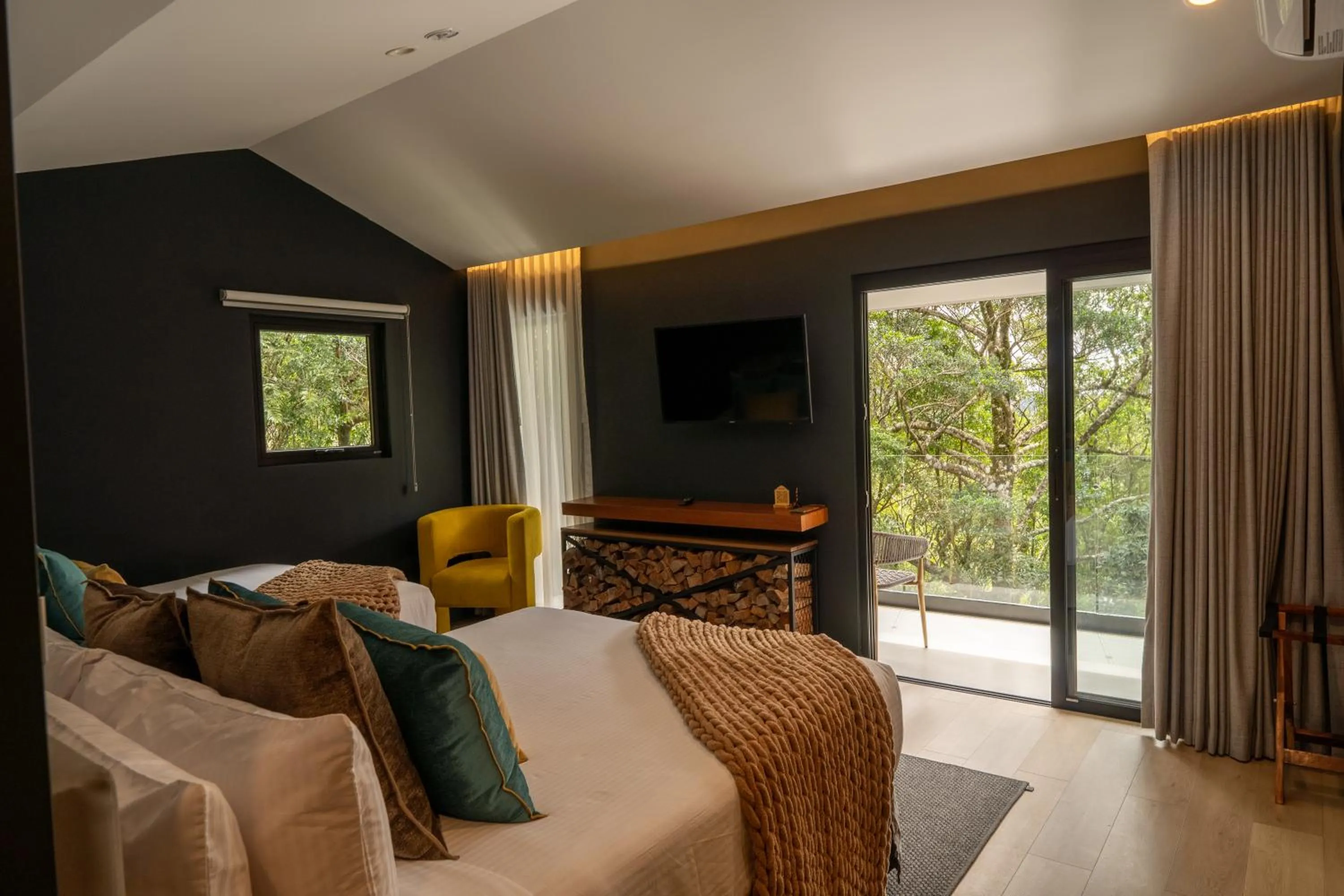 Bed in Koora Monteverde a Cloud Forest Hotel by Sandglass