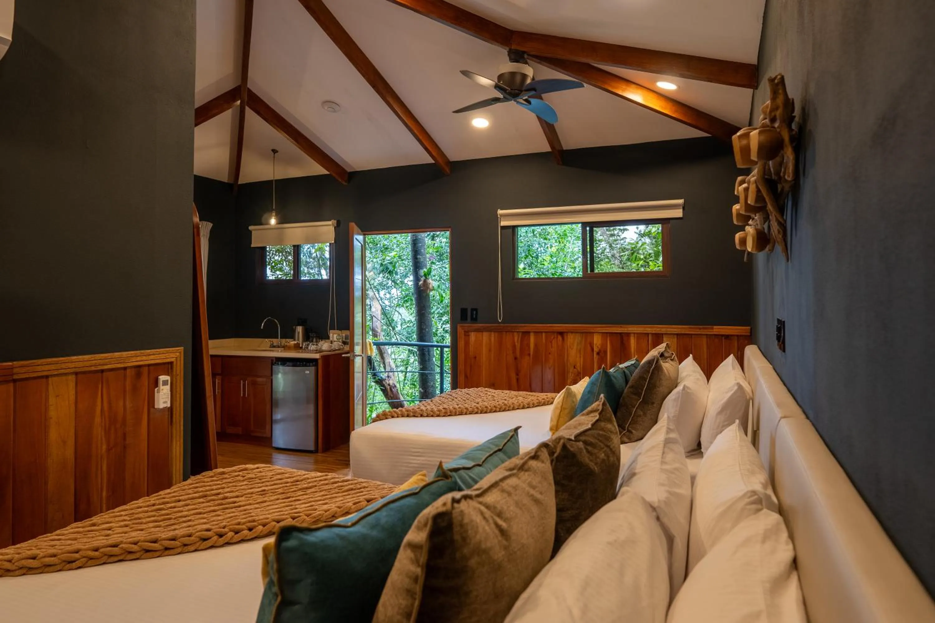 Bed in Koora Monteverde a Cloud Forest Hotel by Sandglass