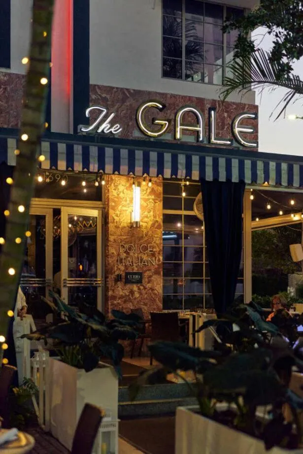 Gale South Beach, Curio Collection By Hilton