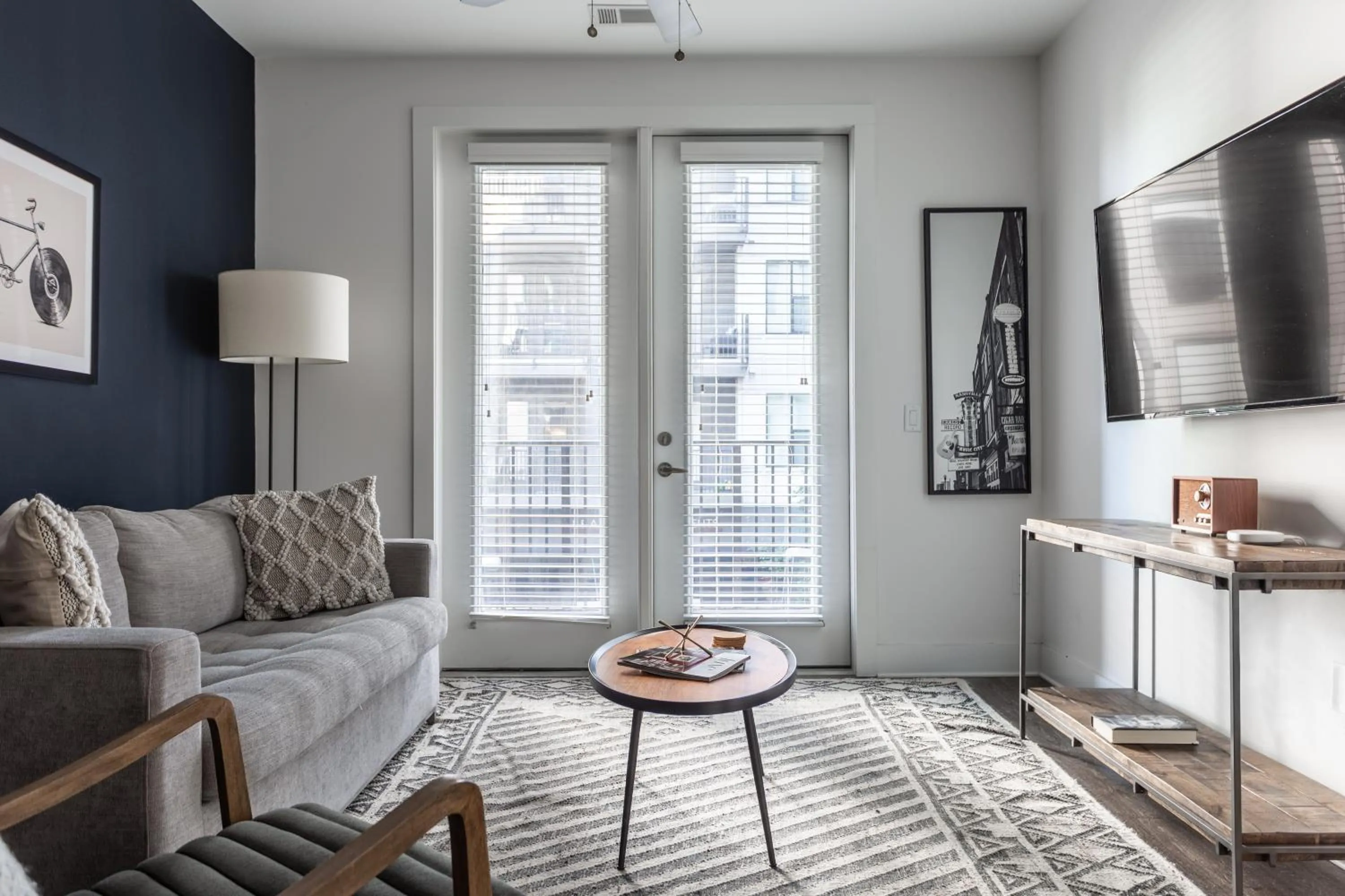 Living room in Mint House Nashville - Music Row