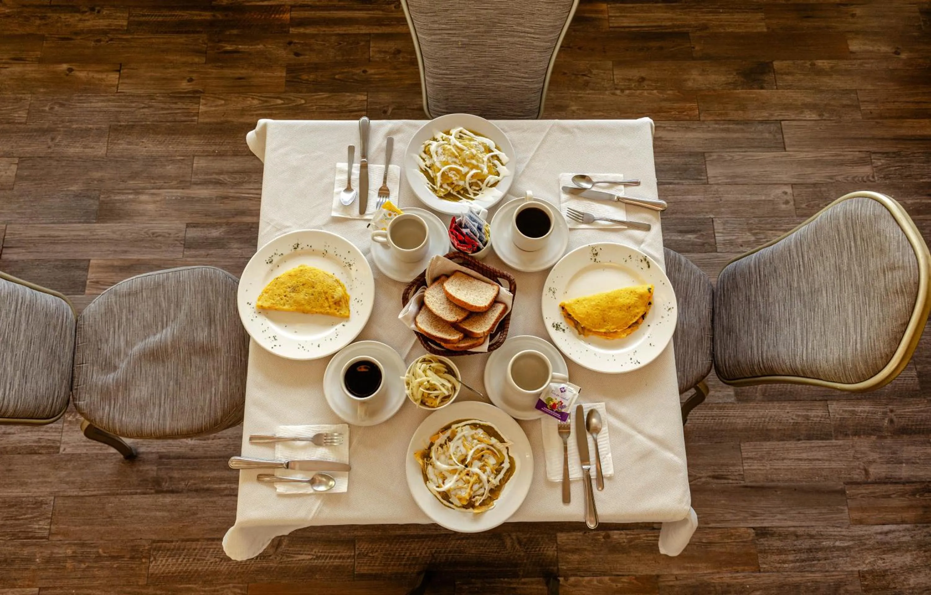 Breakfast in Maria Condesa