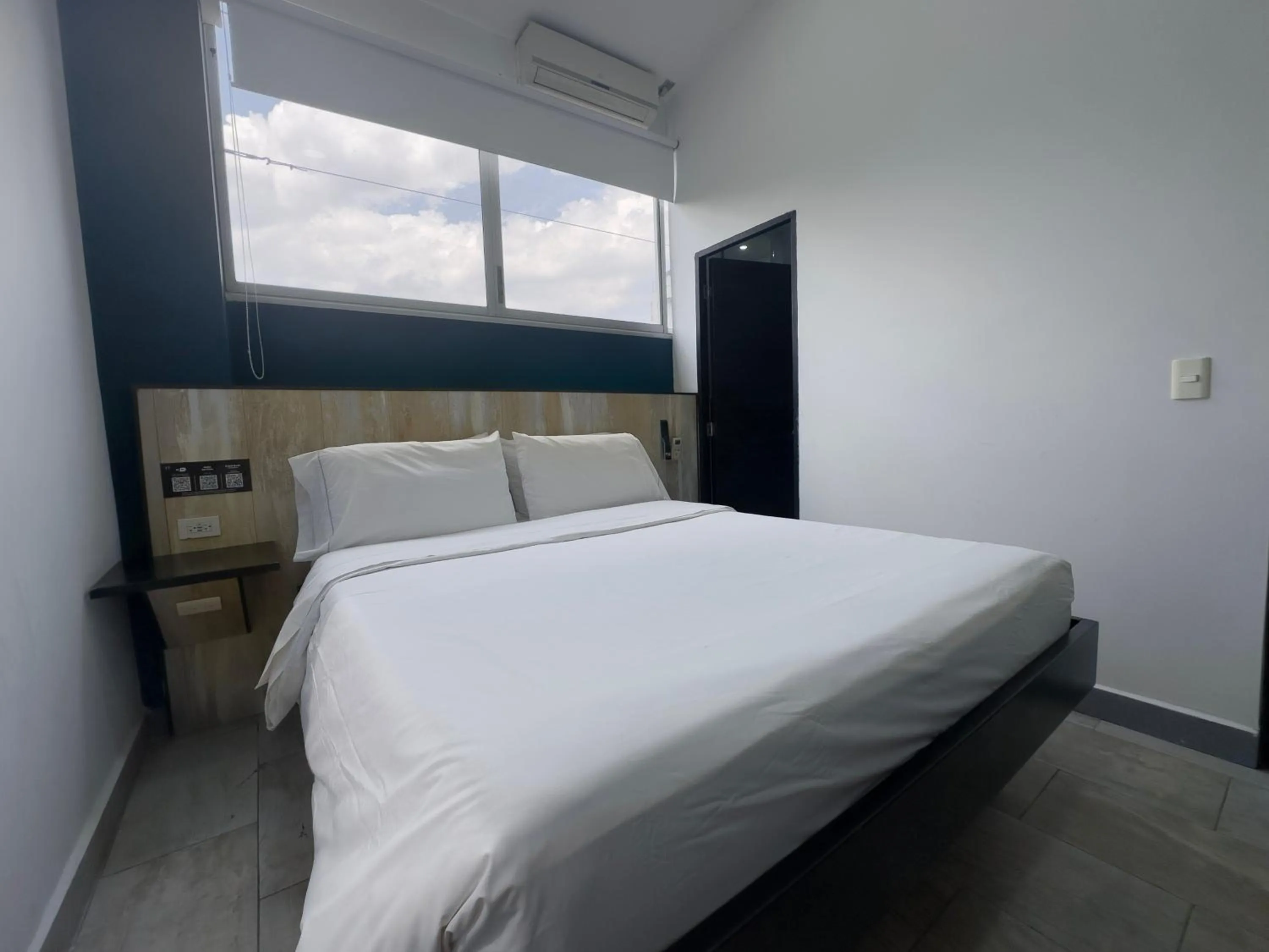 Bed in Provenza Lofts