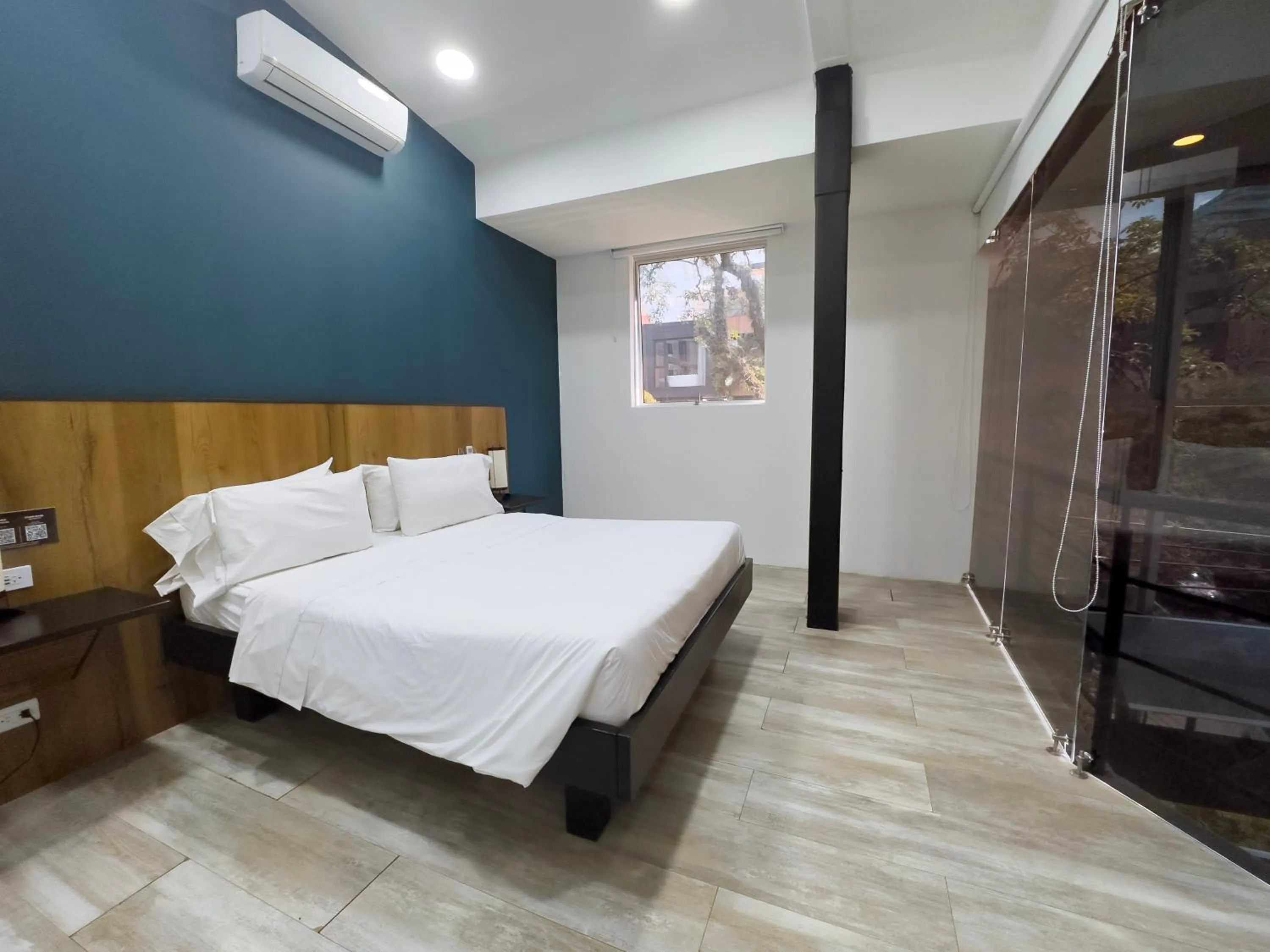 Bed in Provenza Lofts