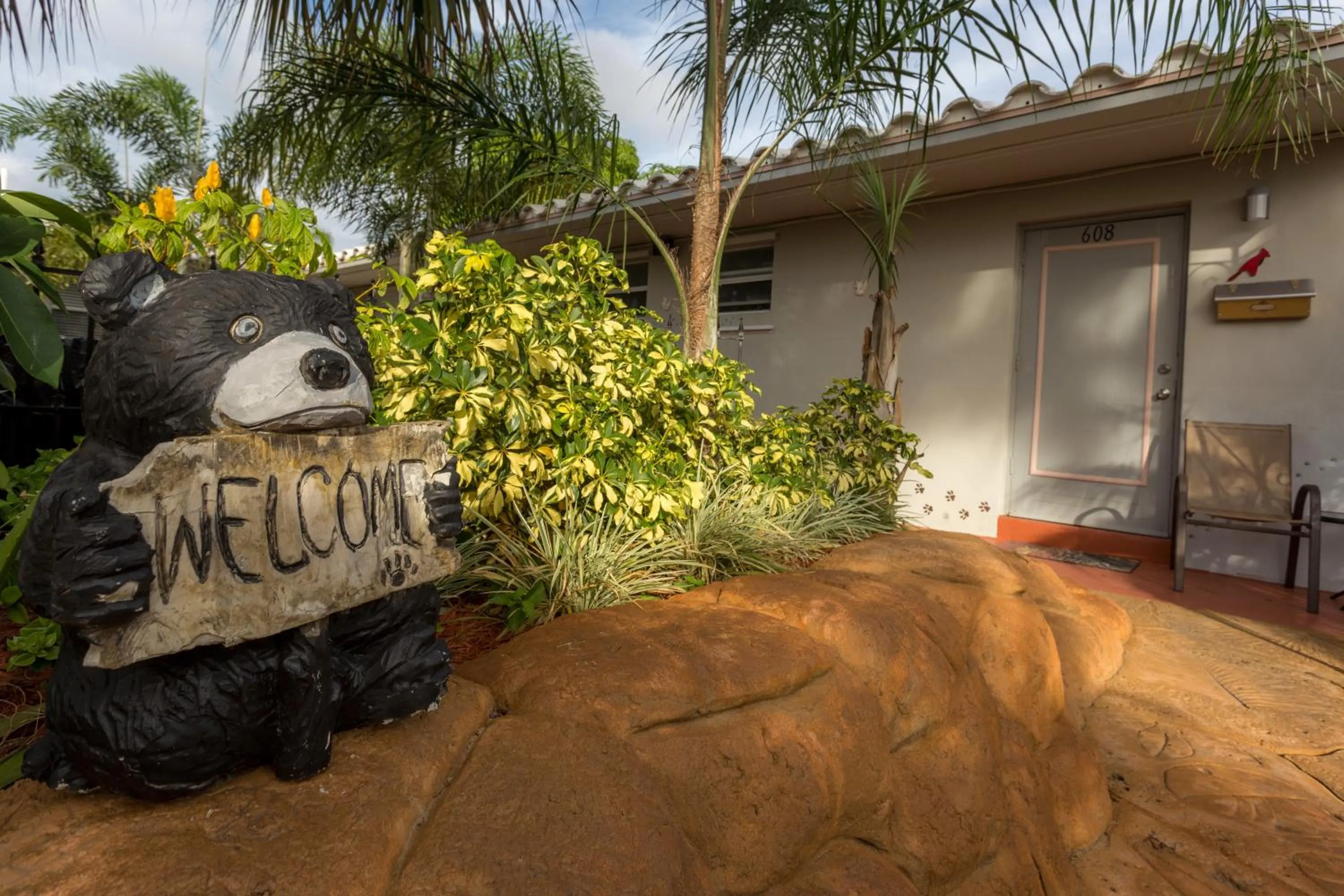 Day in Richard's Pet Friendly Motel