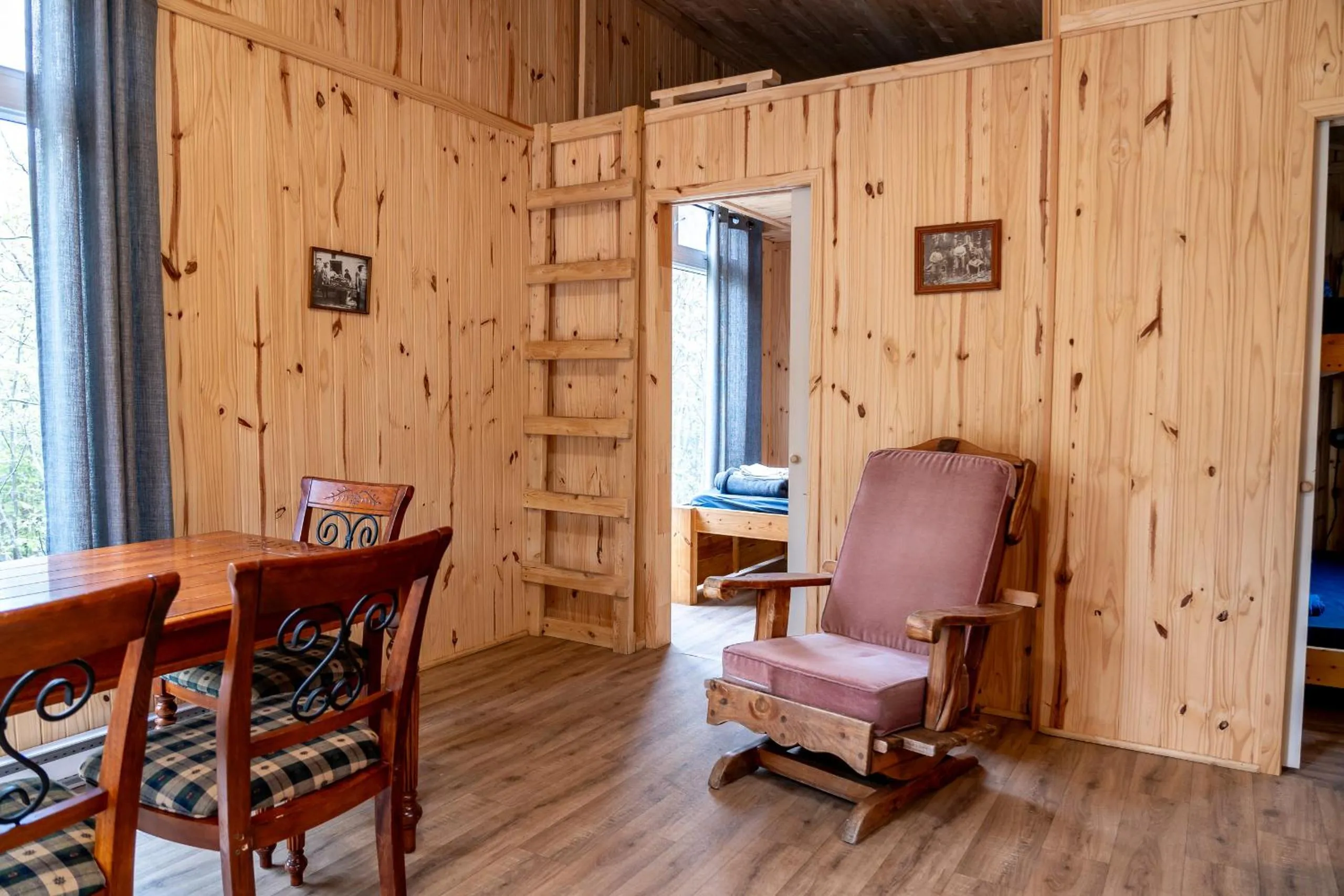 Photo of the whole room in Auberge/Chalet Griffon Aventure