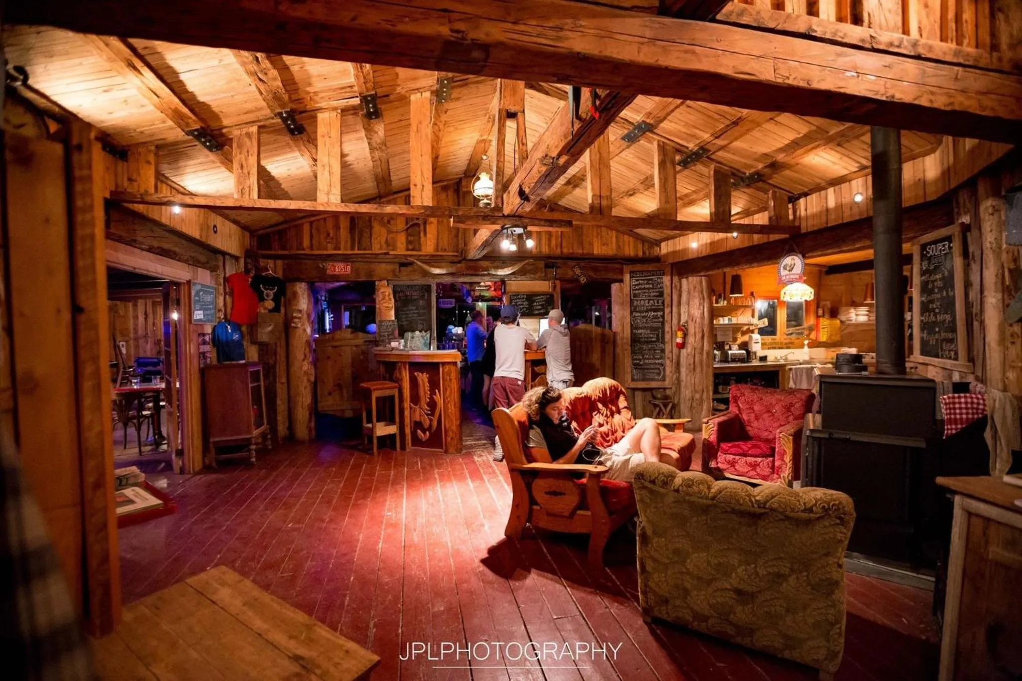 People in Auberge/Chalet Griffon Aventure