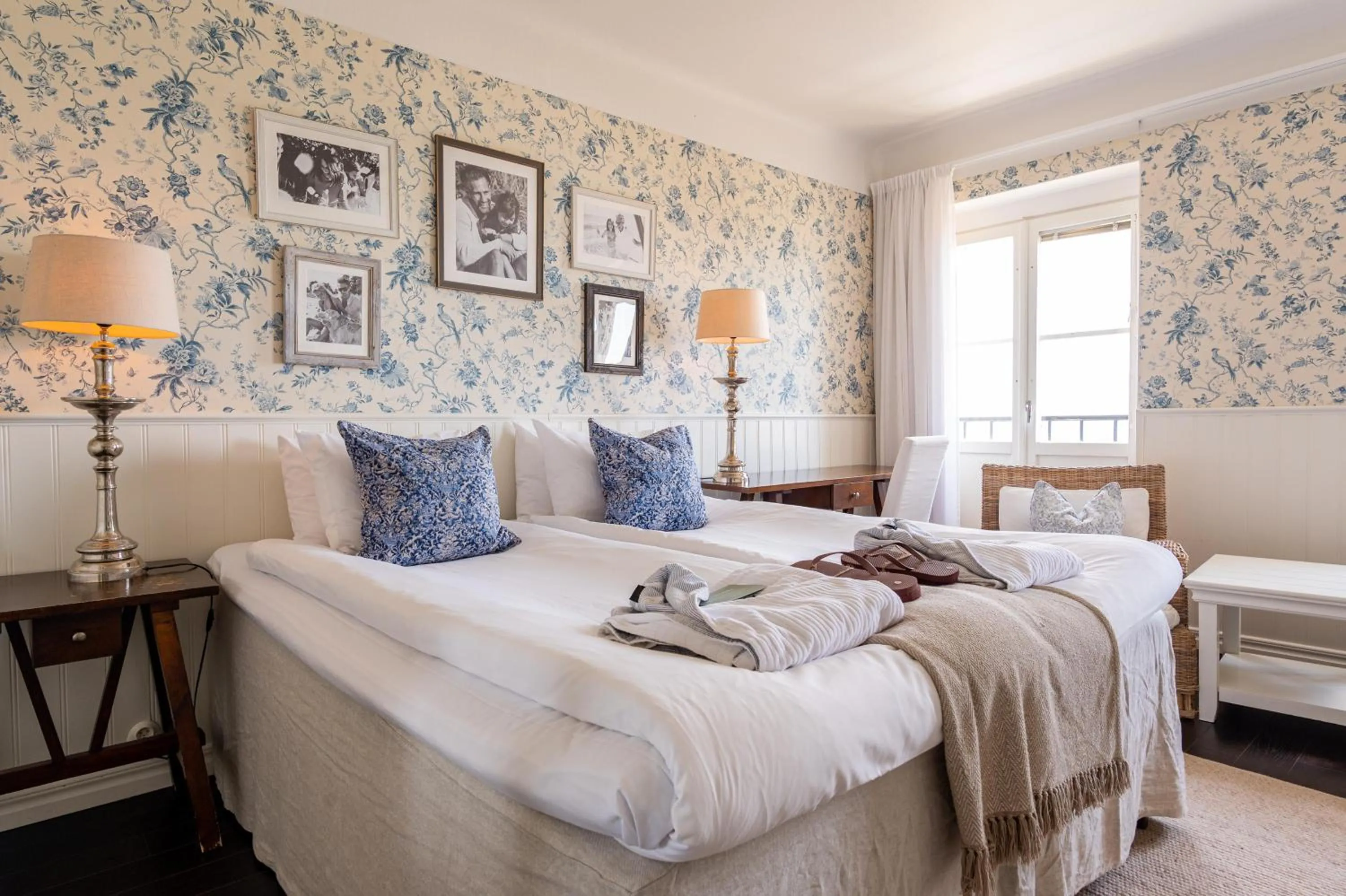 Photo of the whole room, Bed in Ystad Saltsjöbad