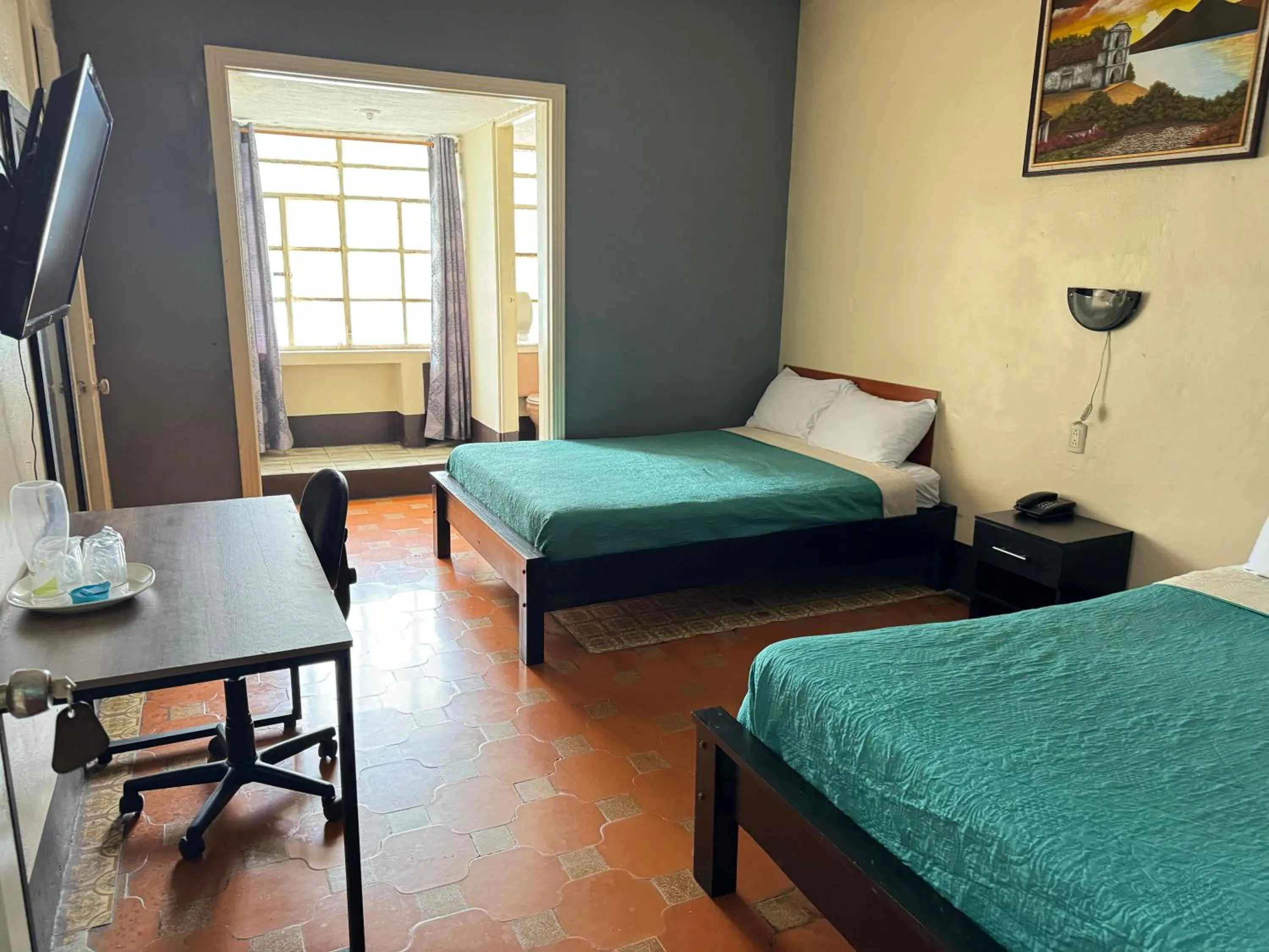 Photo of the whole room, Bed in Hotel Mayesstic