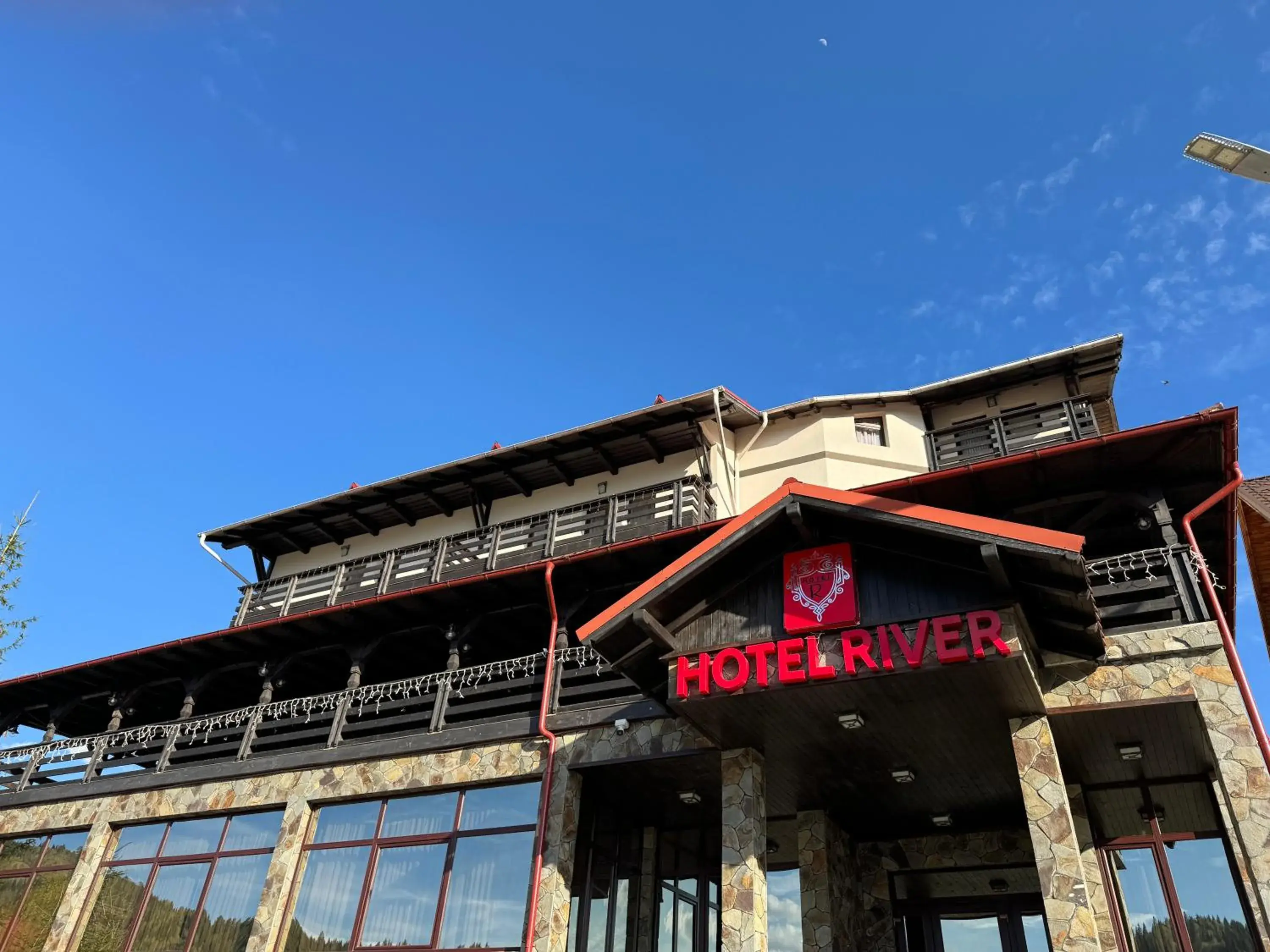 Hotel River Hotel River