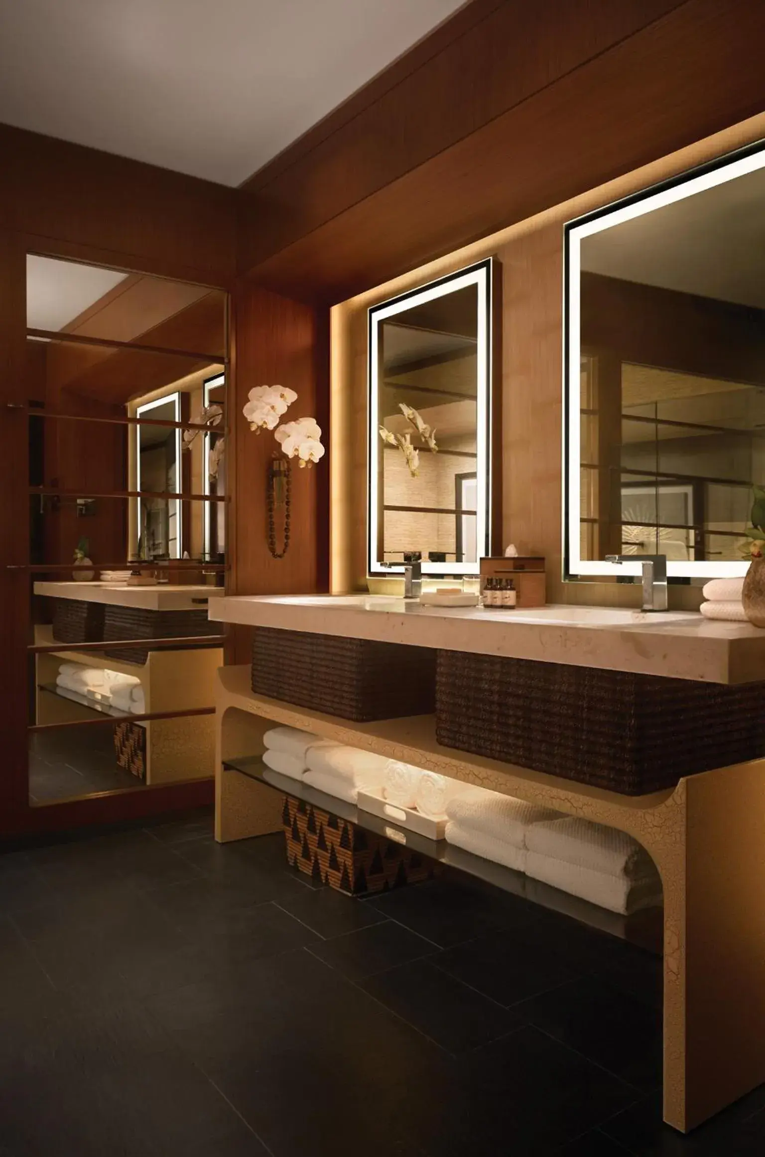 Garden View Room with Two Double Beds in Four Seasons Resort Lana'i Garden View Room with Two Double Beds in Four Seasons Resort Lana'i