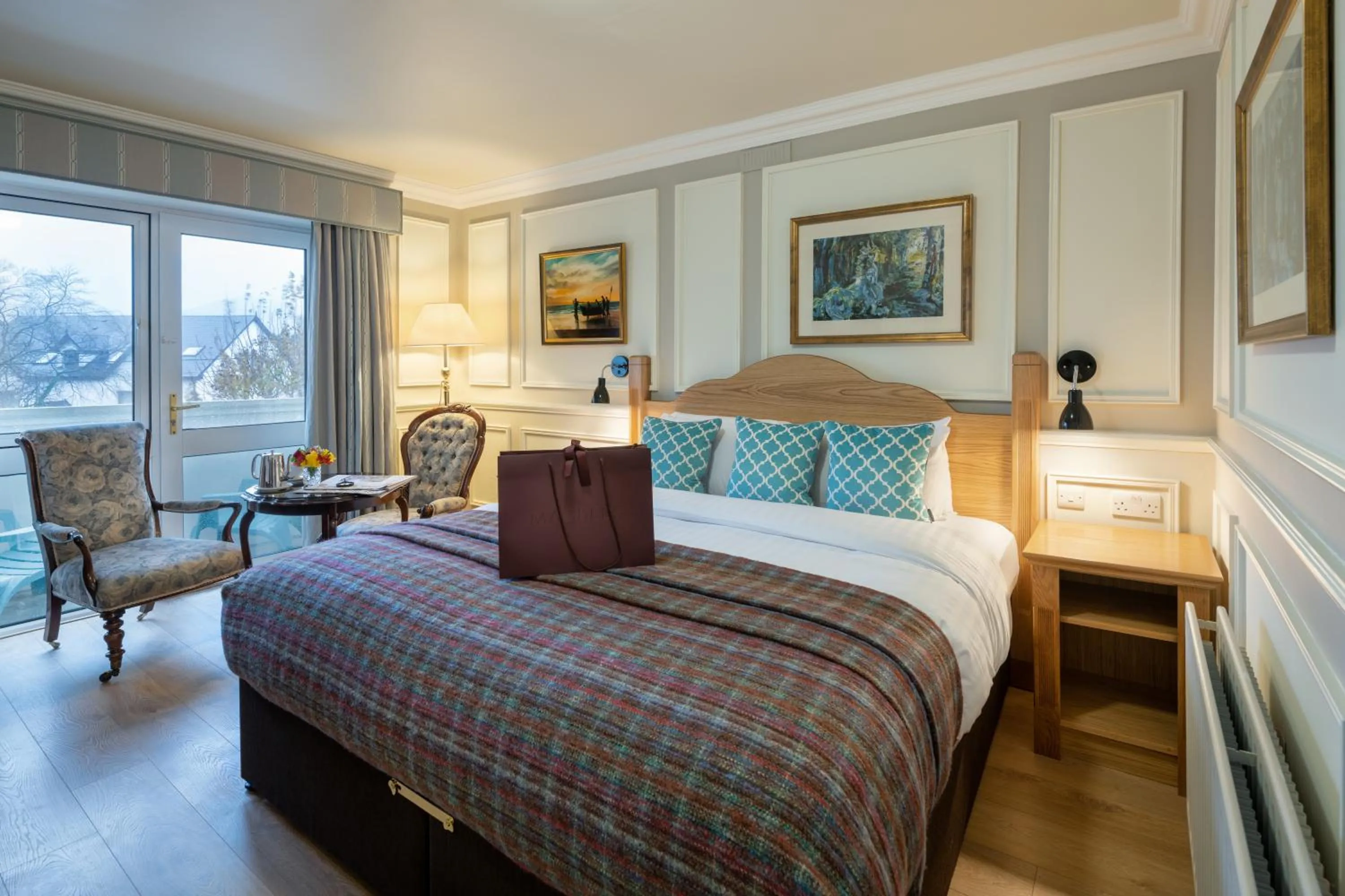 Photo of the whole room, Bed in Earls Court House