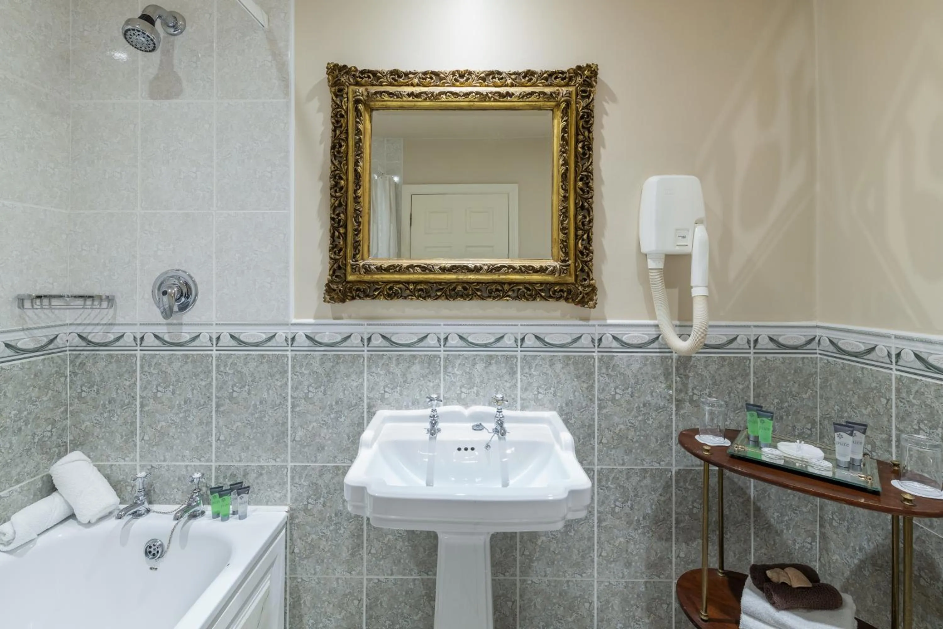 Bathroom in Earls Court House