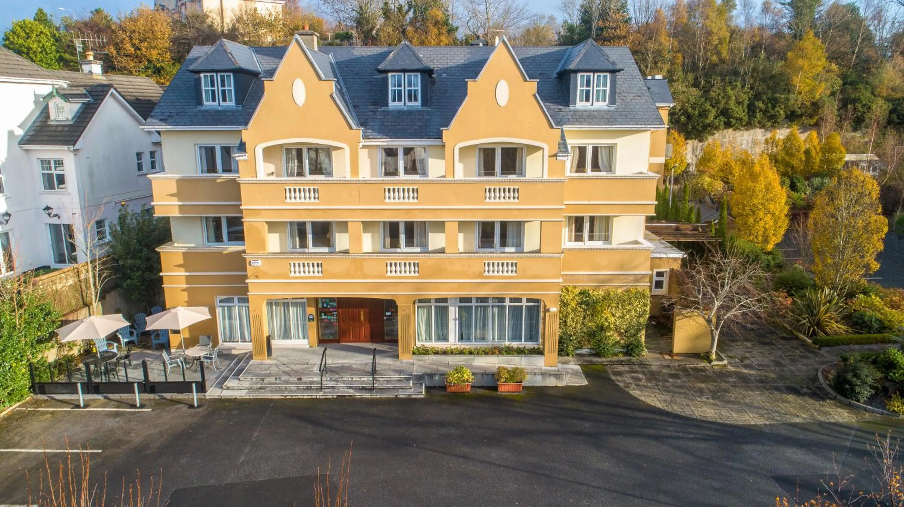 Property building in Earls Court House